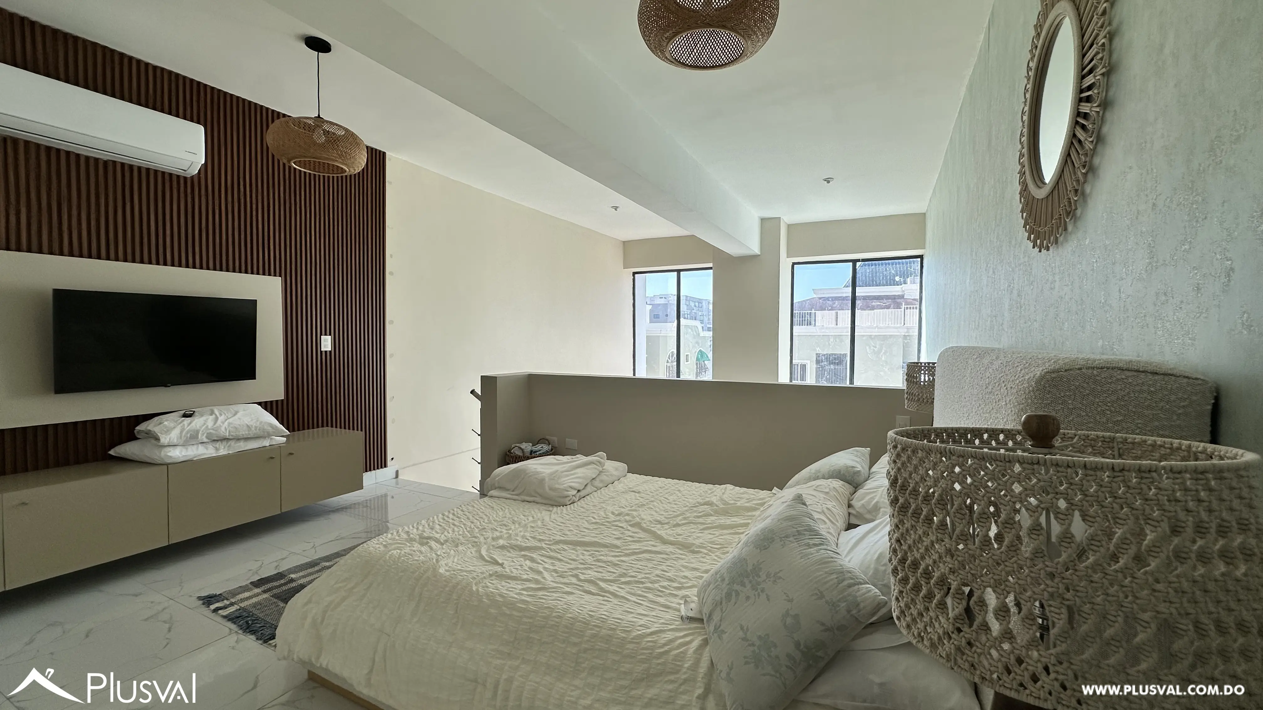 Apartamento de 1 habitación en venta en Evaristo Morales, loft amueblado 499746