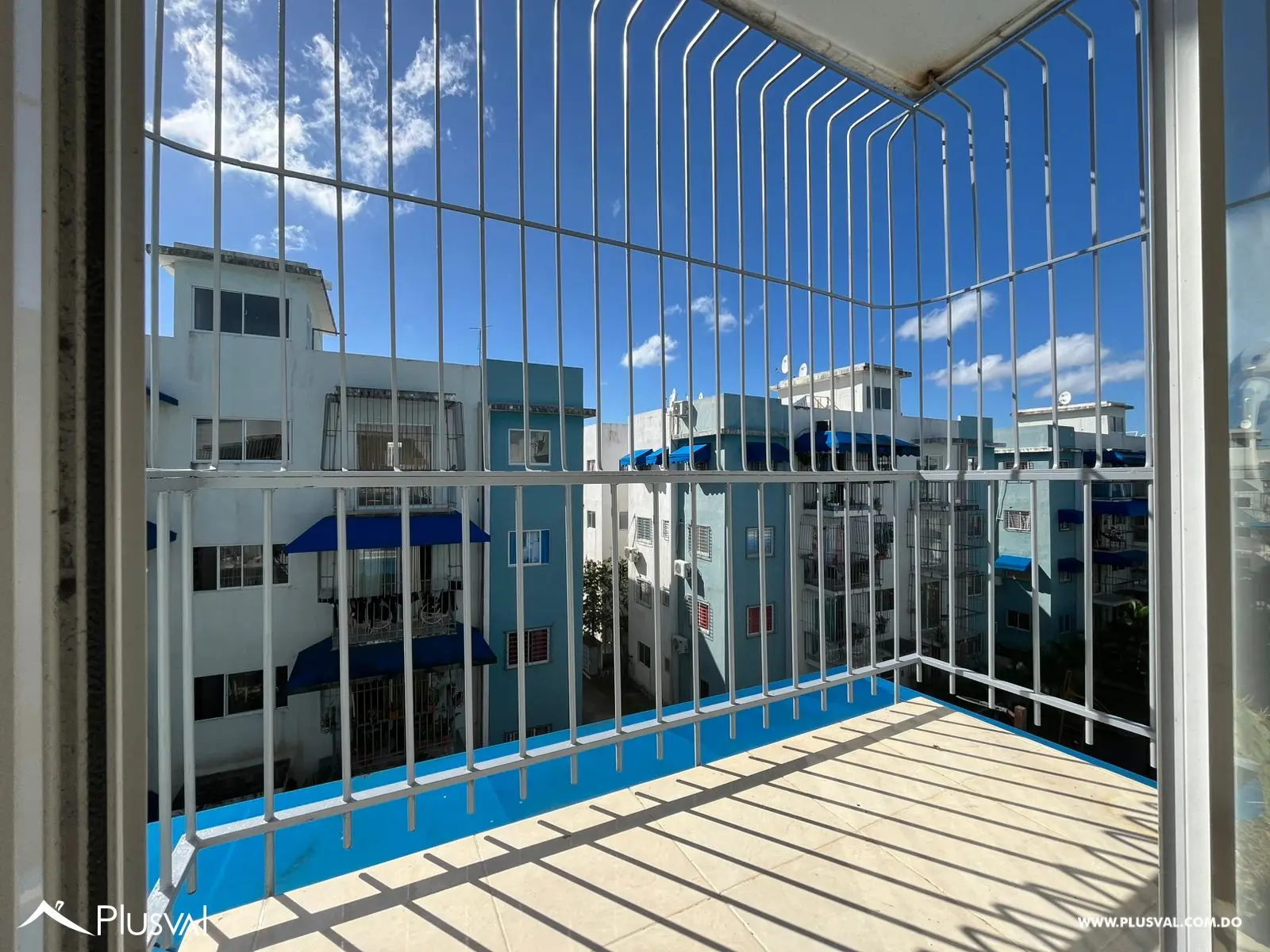 Apartamento con terraza en venta en Ciudad Juan Bosch 476259