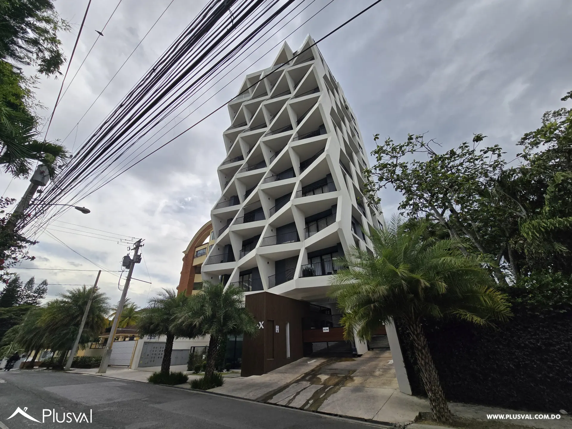 Apartamento moderno en Ribeira X con vistas panorámicas y amenidades exclusivas en La Esmeralda 533774