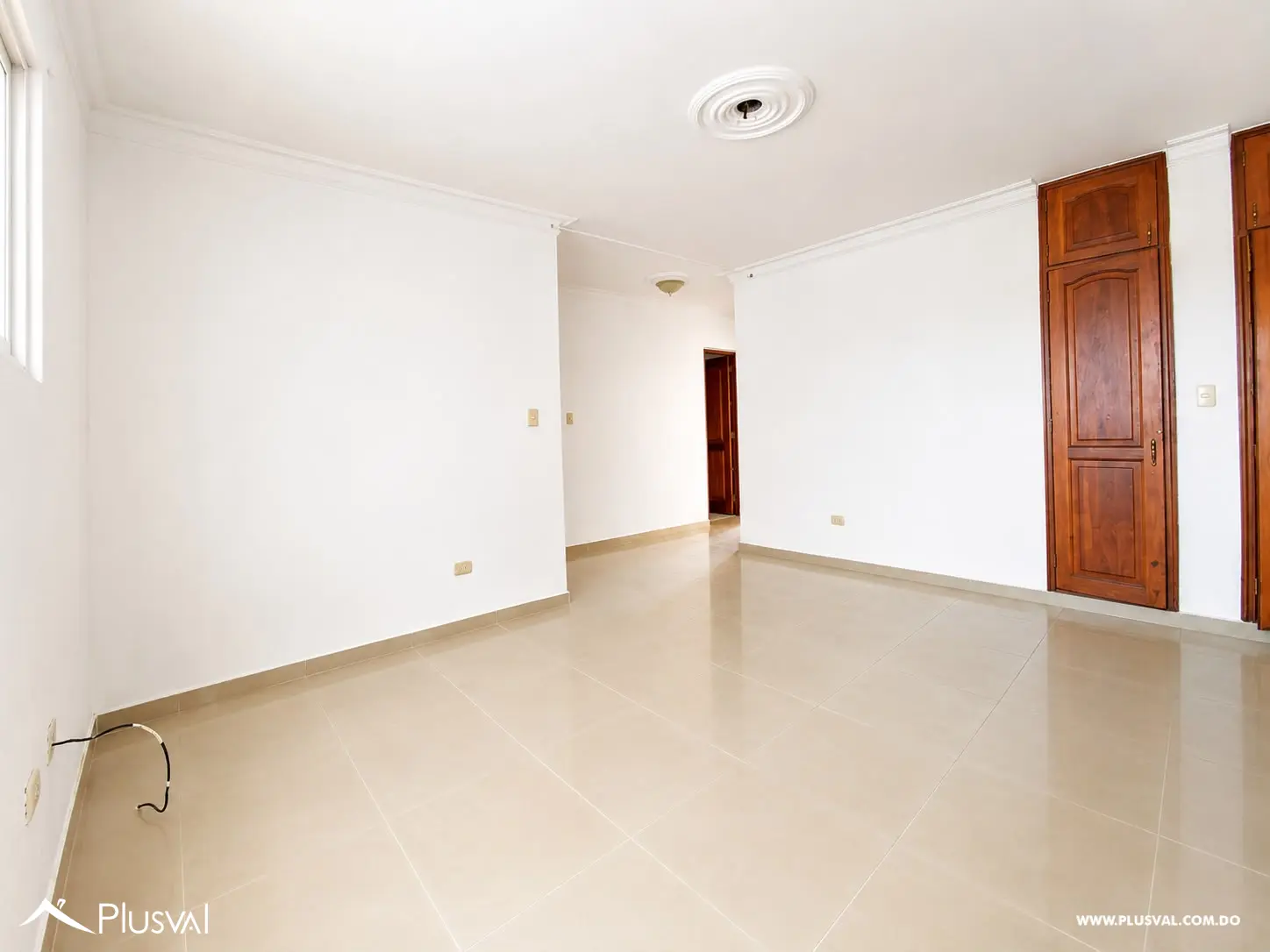 Amplio Apartamento en Alquiler en Zona Céntrica de Santiago 518399