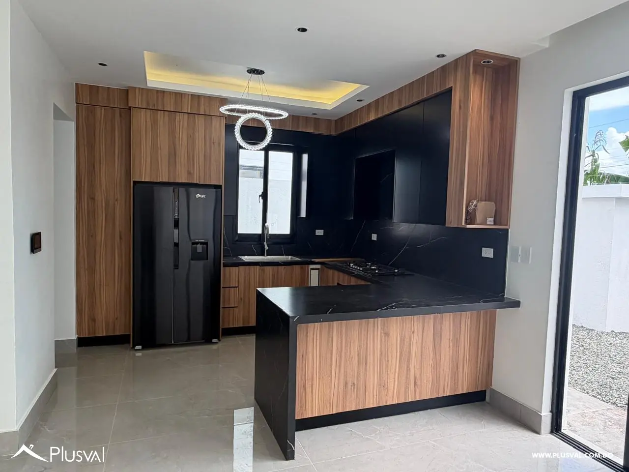 Moderna Residencia a Minutos del Aeropuerto de Santiago 512722