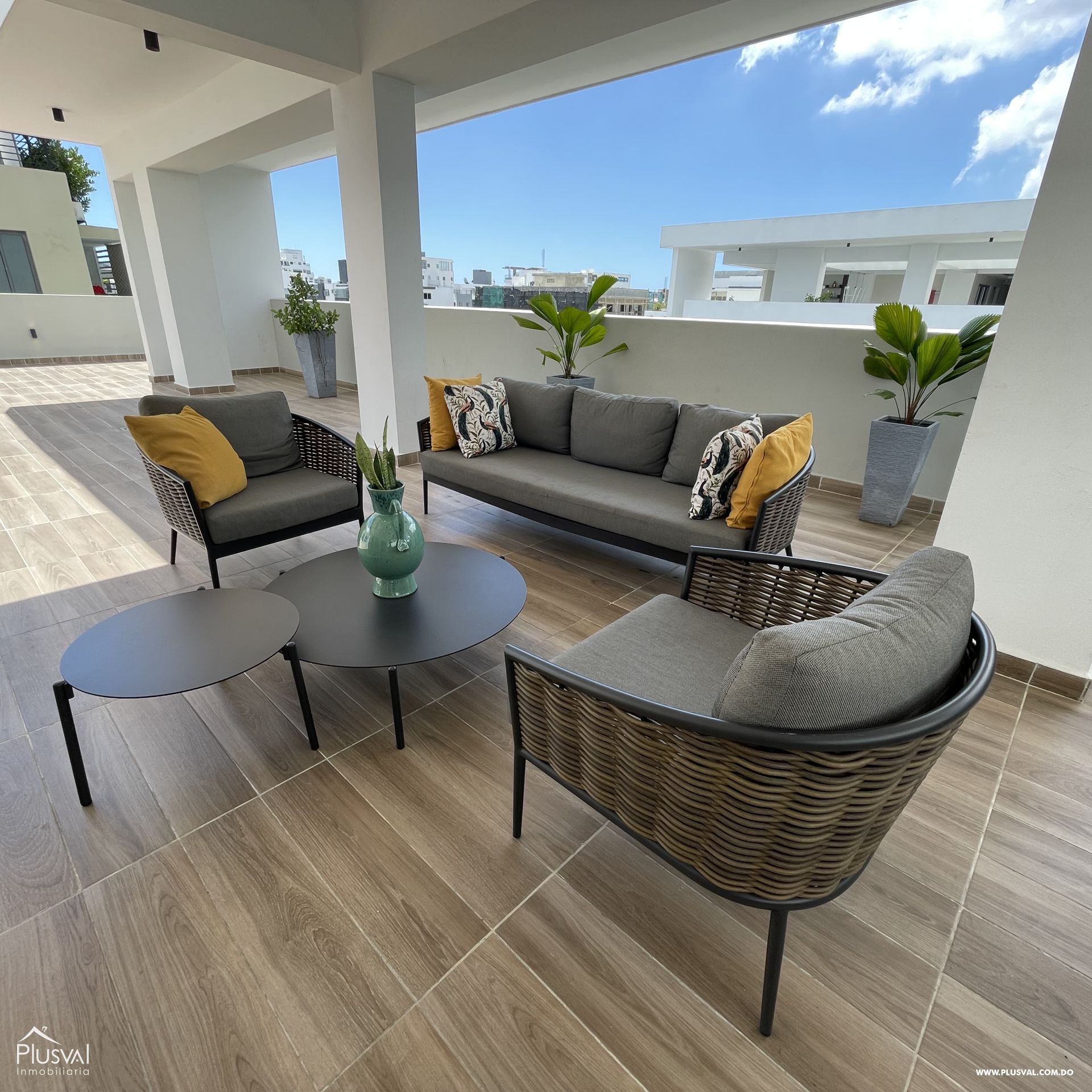 Excelente Apartamento de dos habitaciones con amplia terraza. 427633