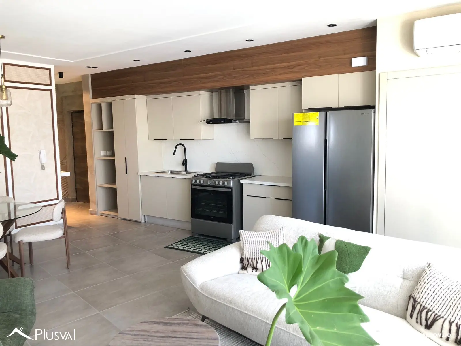 Apartamento amueblado a estrenar en alquiler en Serrallés 459593
