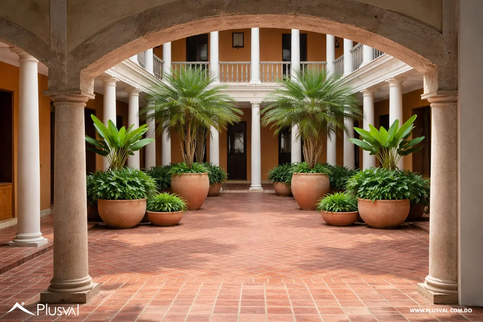Historico y Lujoso Complejo de Apartamentos en la Zona Colonial 508089