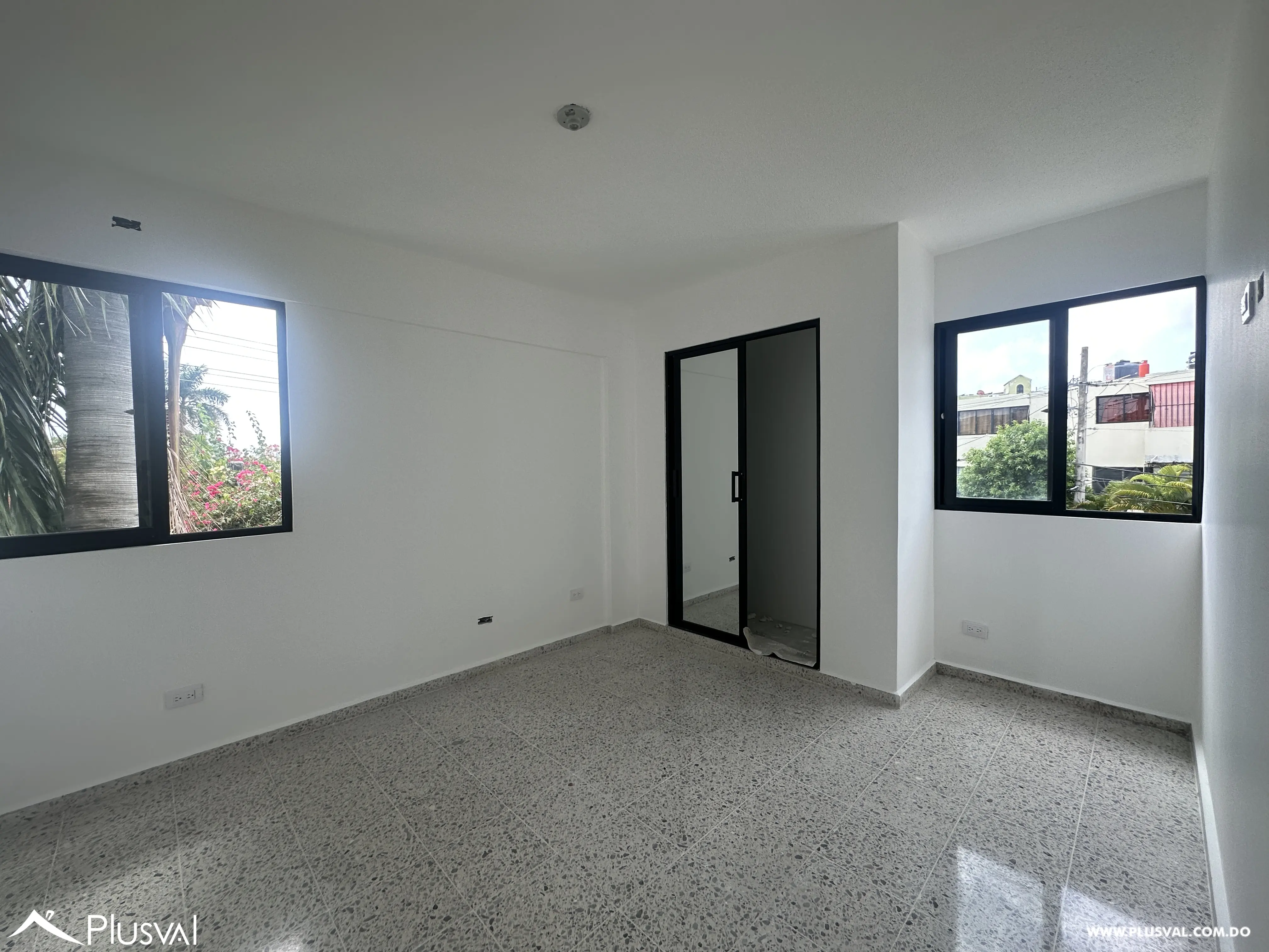 Apartamento Remodelado en Venta. 465477