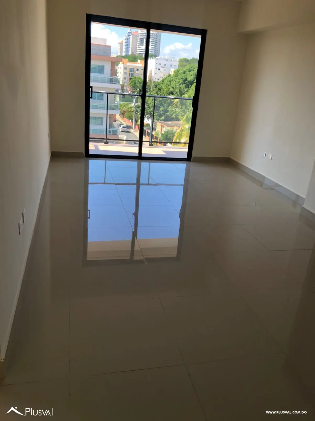 Apartamento de 2 Hab. en Av. Independencia 476464