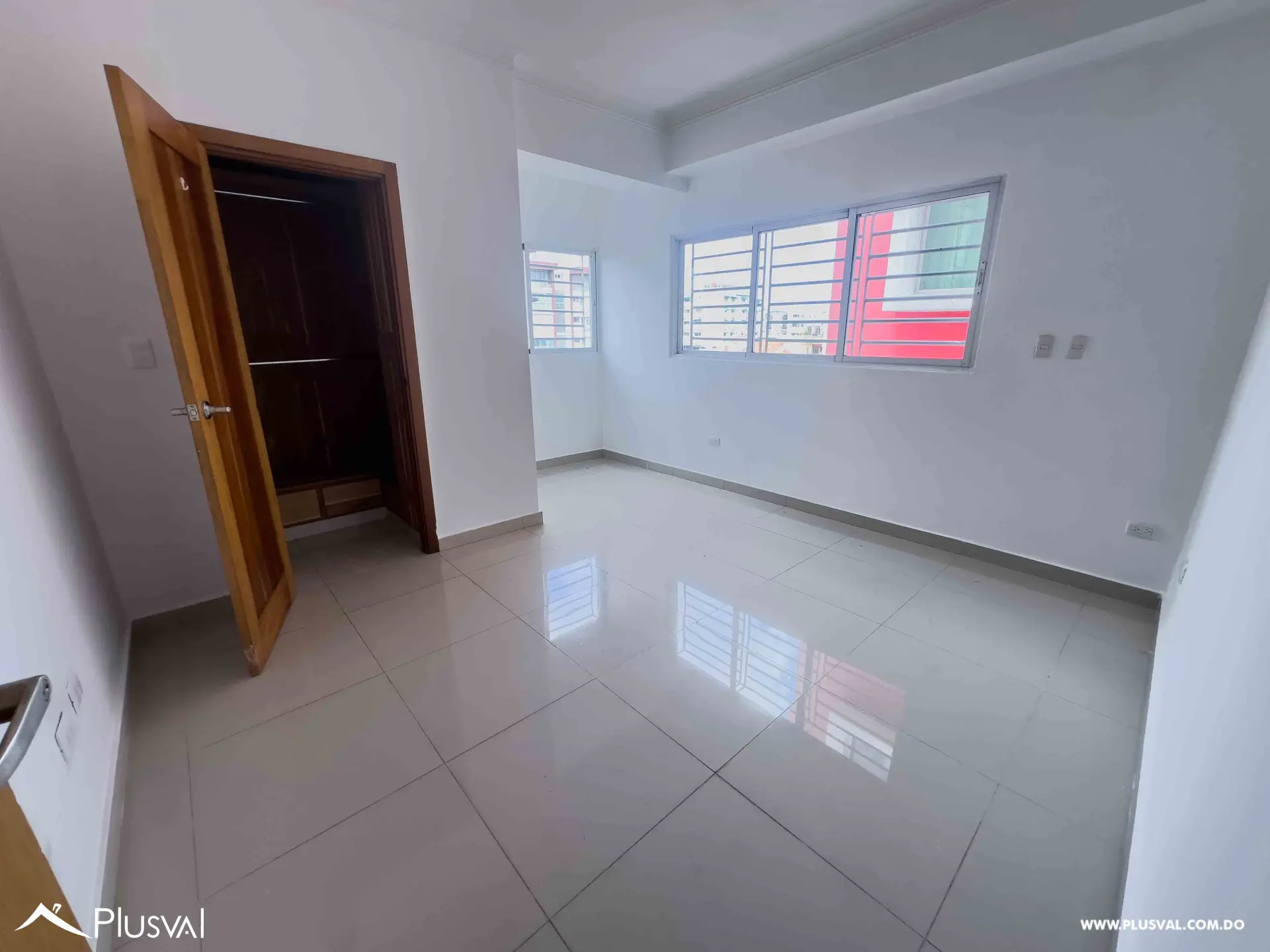 Comodo Apartamento en venta en Renacimiento 518759