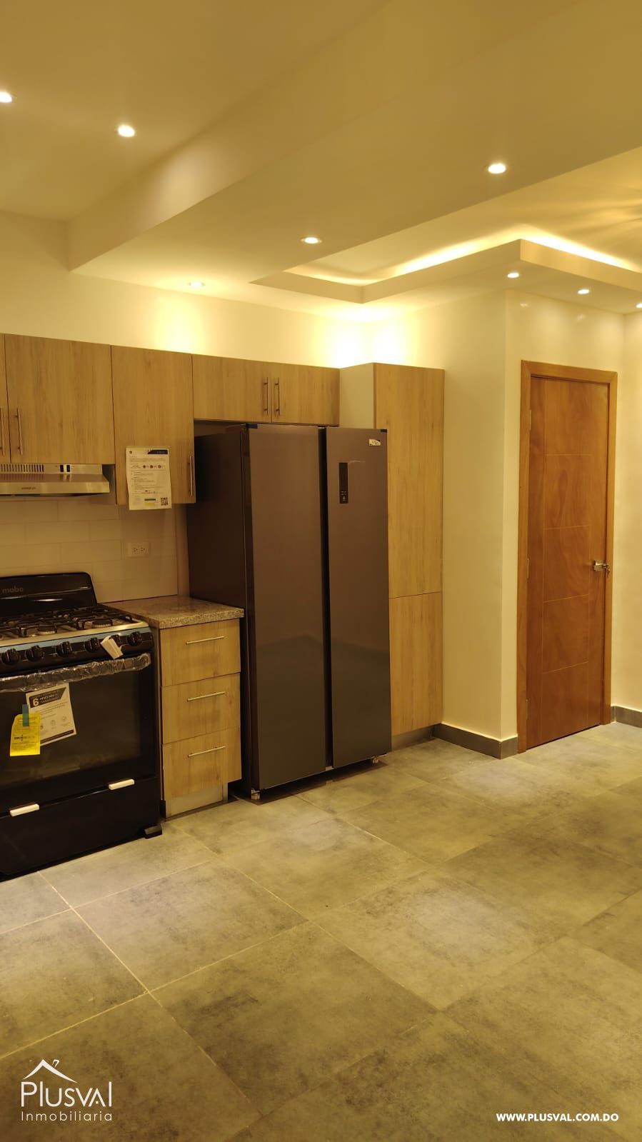 Apartamento en alquiler en Evaristo Morales 505746