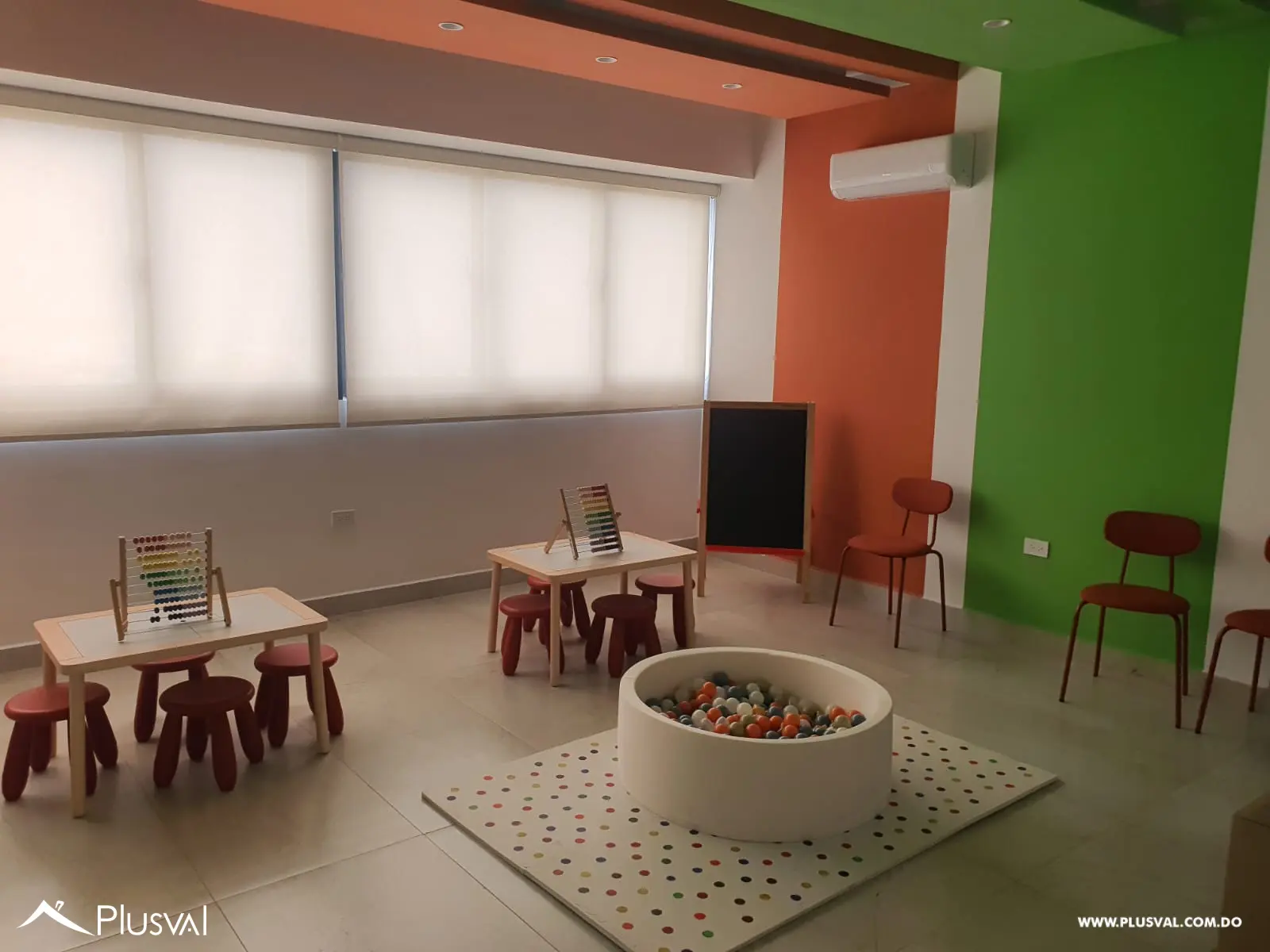 Apartamento en venta de 2 habitaciones en Evaristo Morales 494503