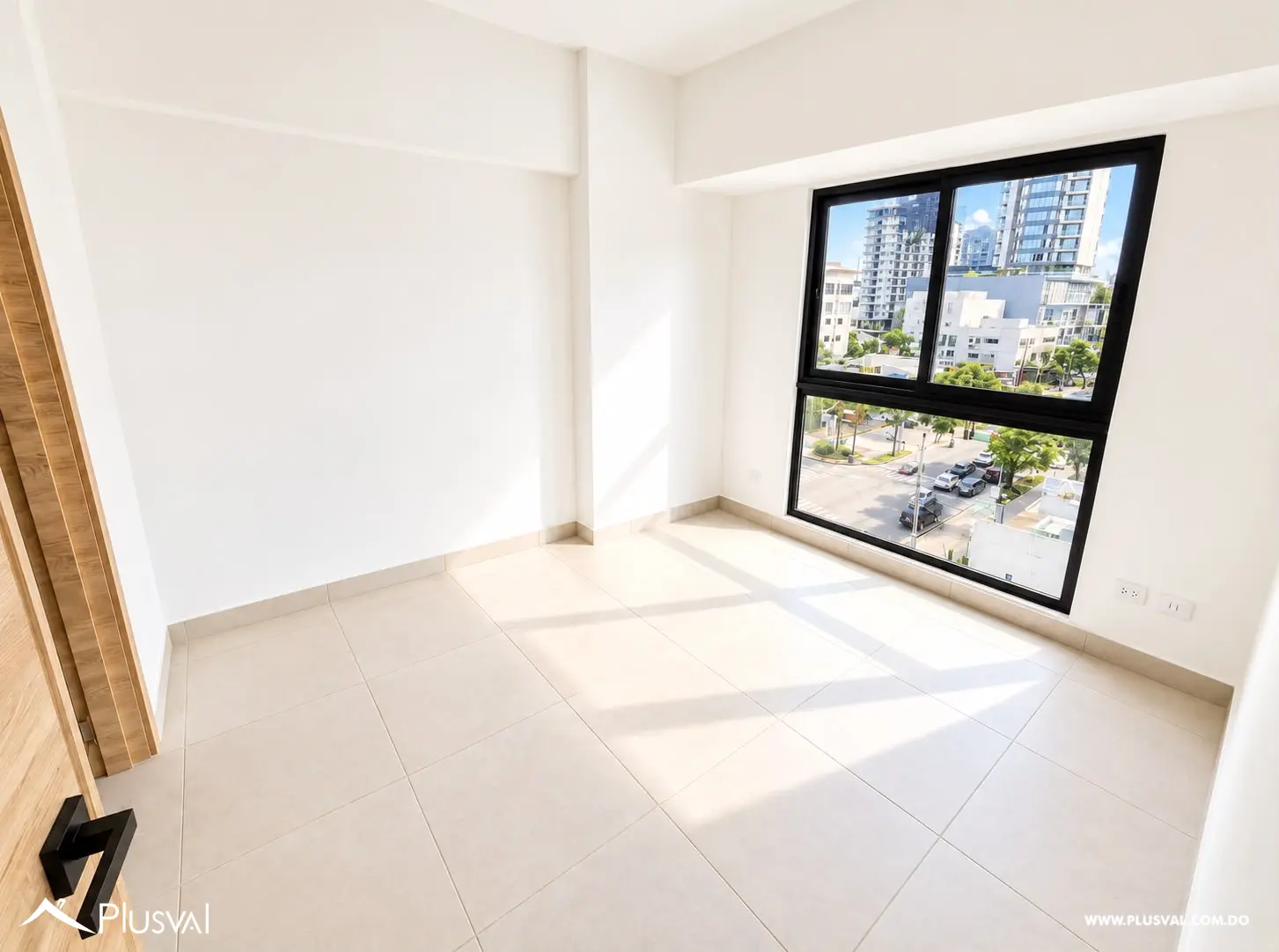 Apartamento en Avenida Tiradentes en Venta con Vista a Silver Sun Gallery 534772