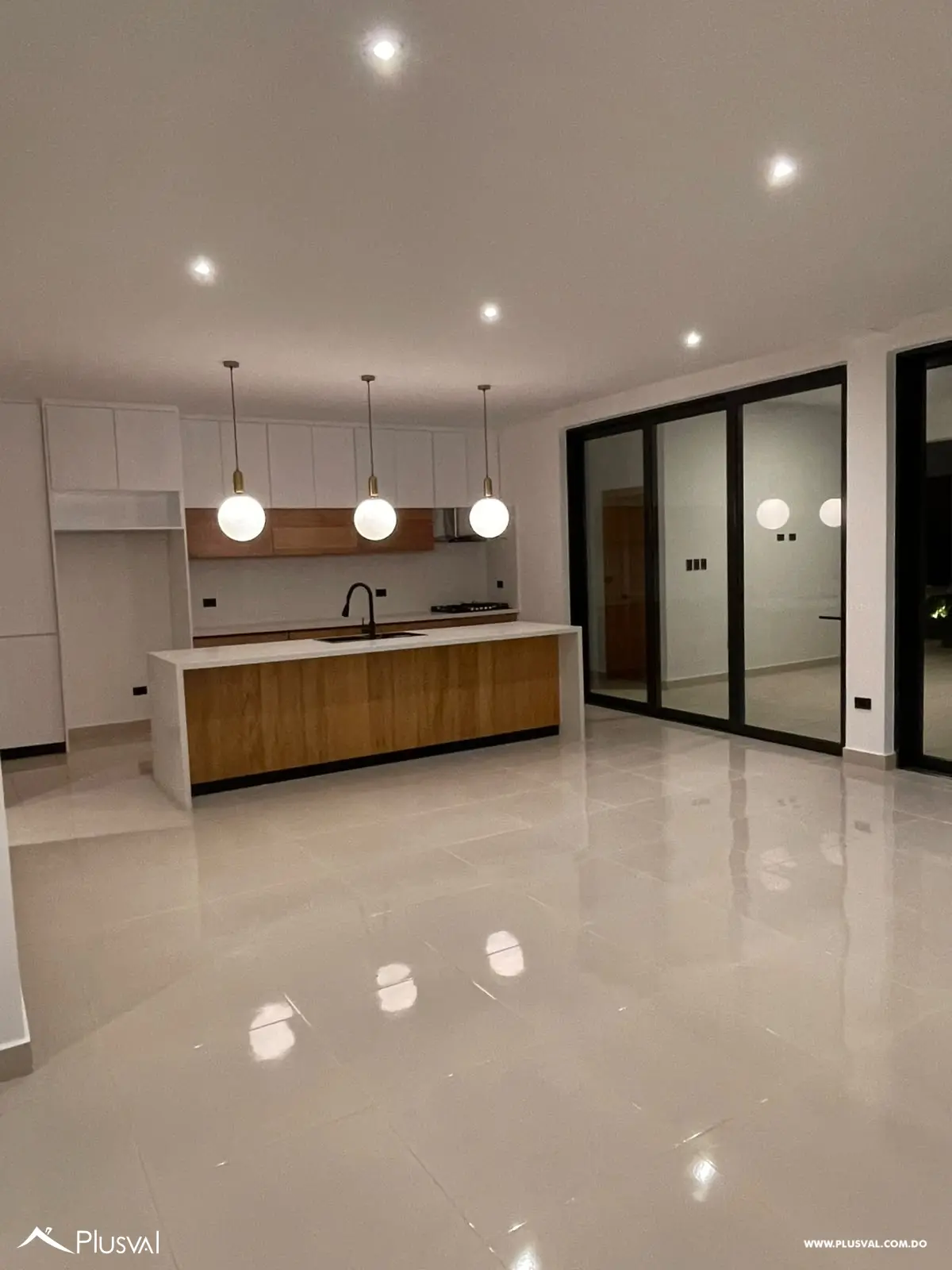 Villa de Alto Diseño en Playa Nueva Romana 521606