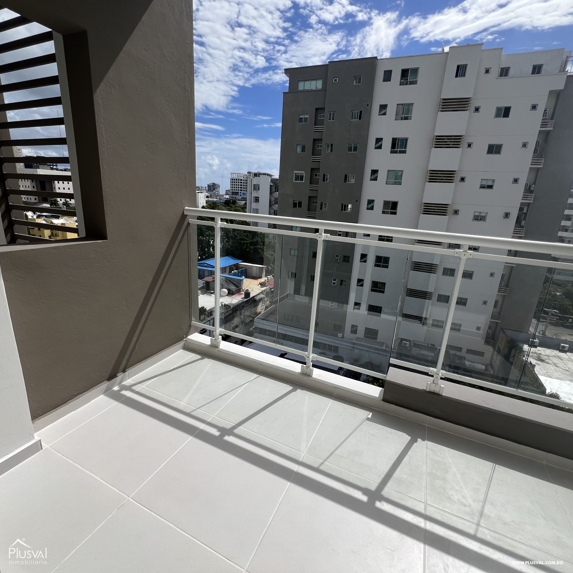 Apartamento en alquiler en Evaristo Morales 319623