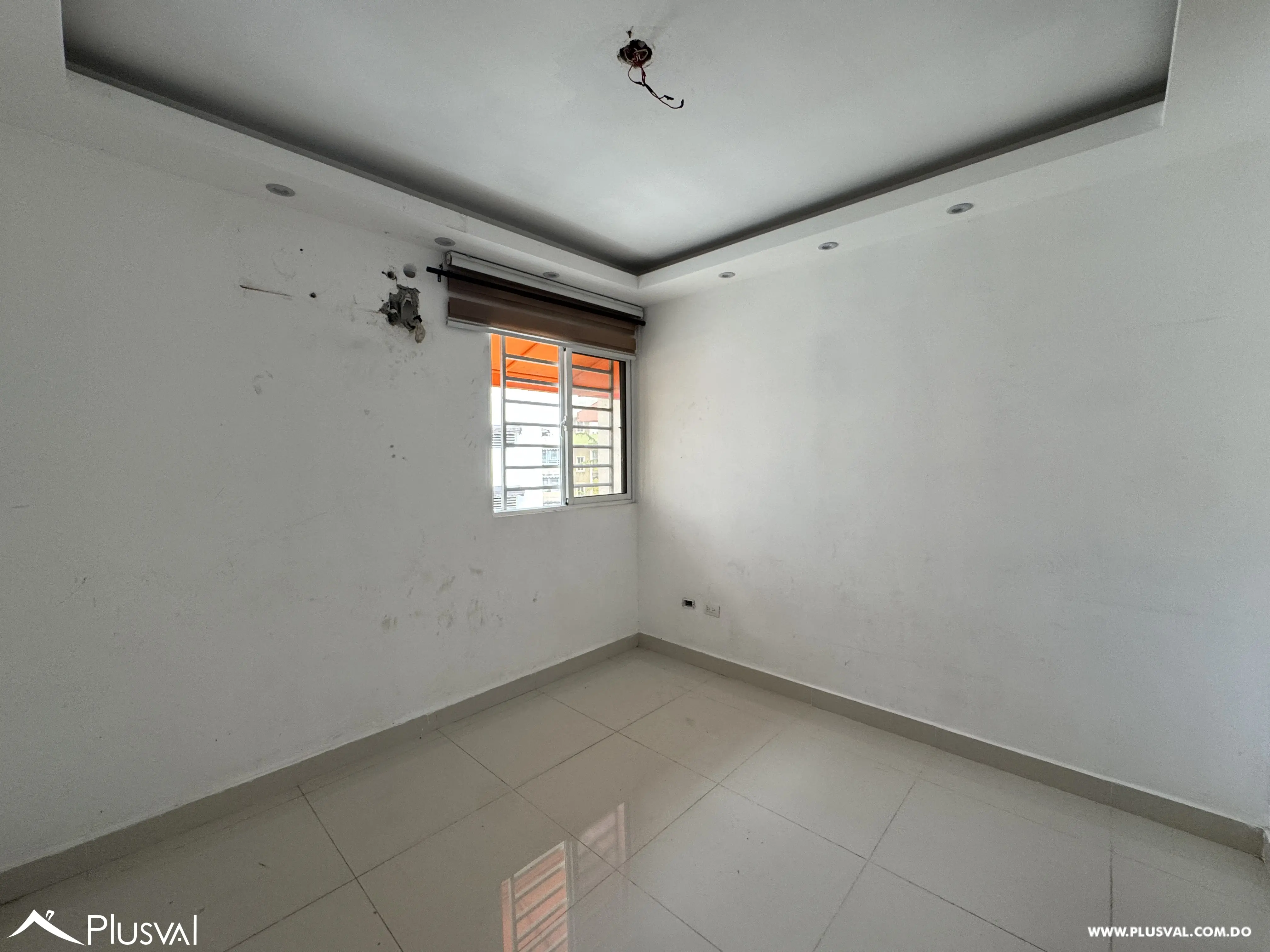 Apartamento en venta de 3 habitaciones en Villa Aura con walk-in closet y 2 parqueos 507391
