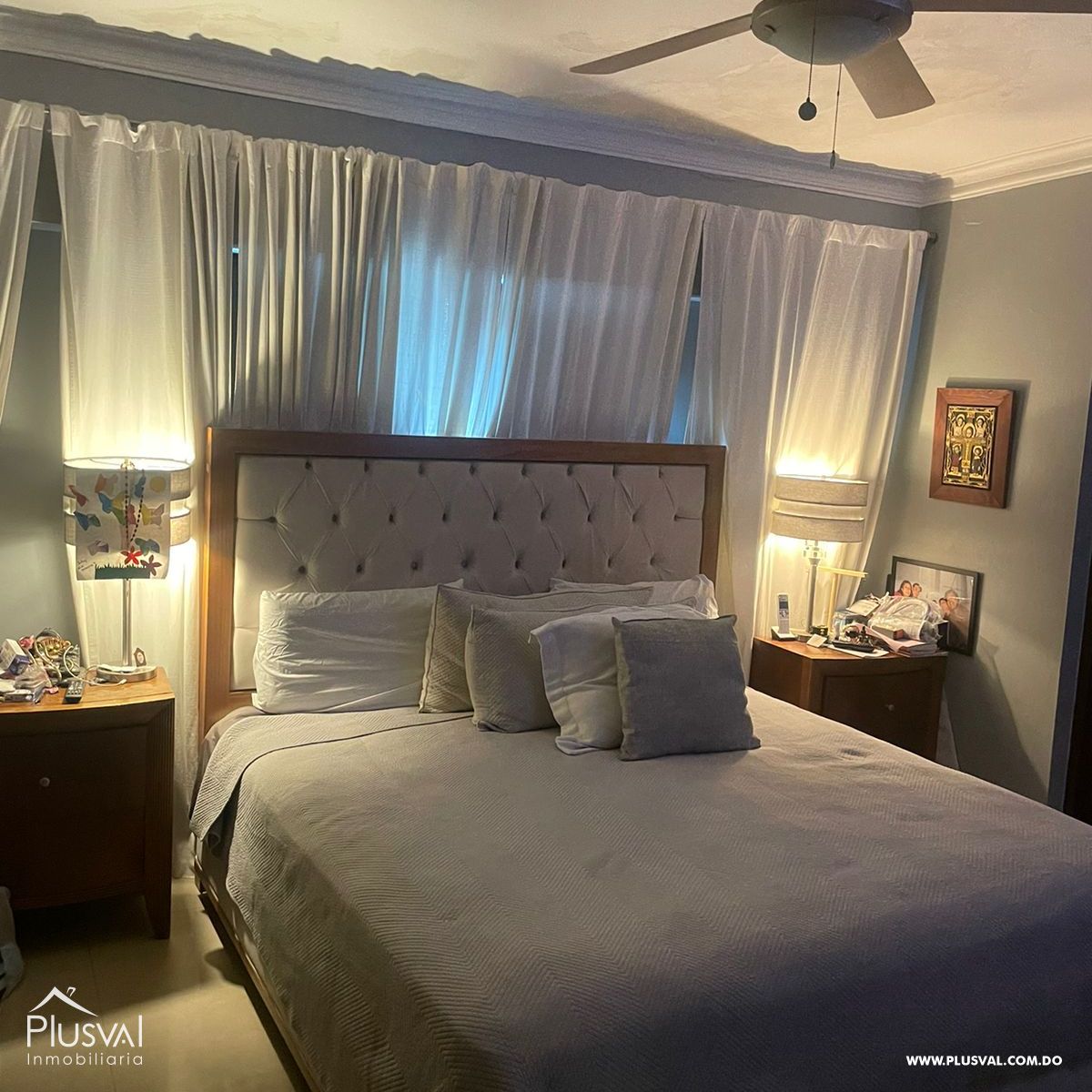 Amplio Apartamento de 3 habitaciones  en Venta en Evaristo Morales 329442
