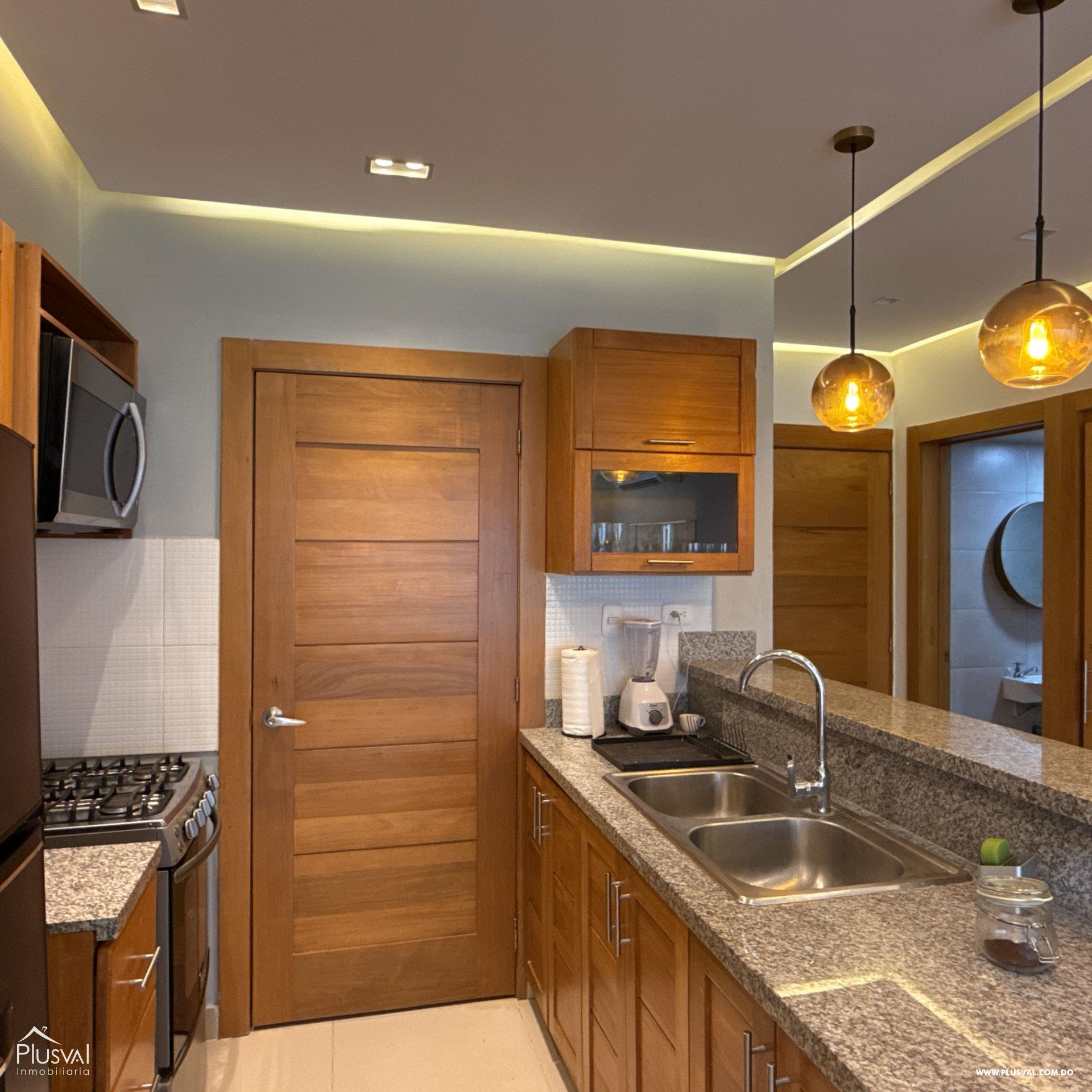 Apartamento Amueblado en Alquiler en Zona Universitaria con Vista al Mar 444574