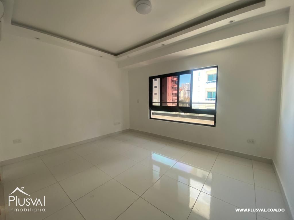 Moderno y Amplio Apartamento con Linea Blanca 263248