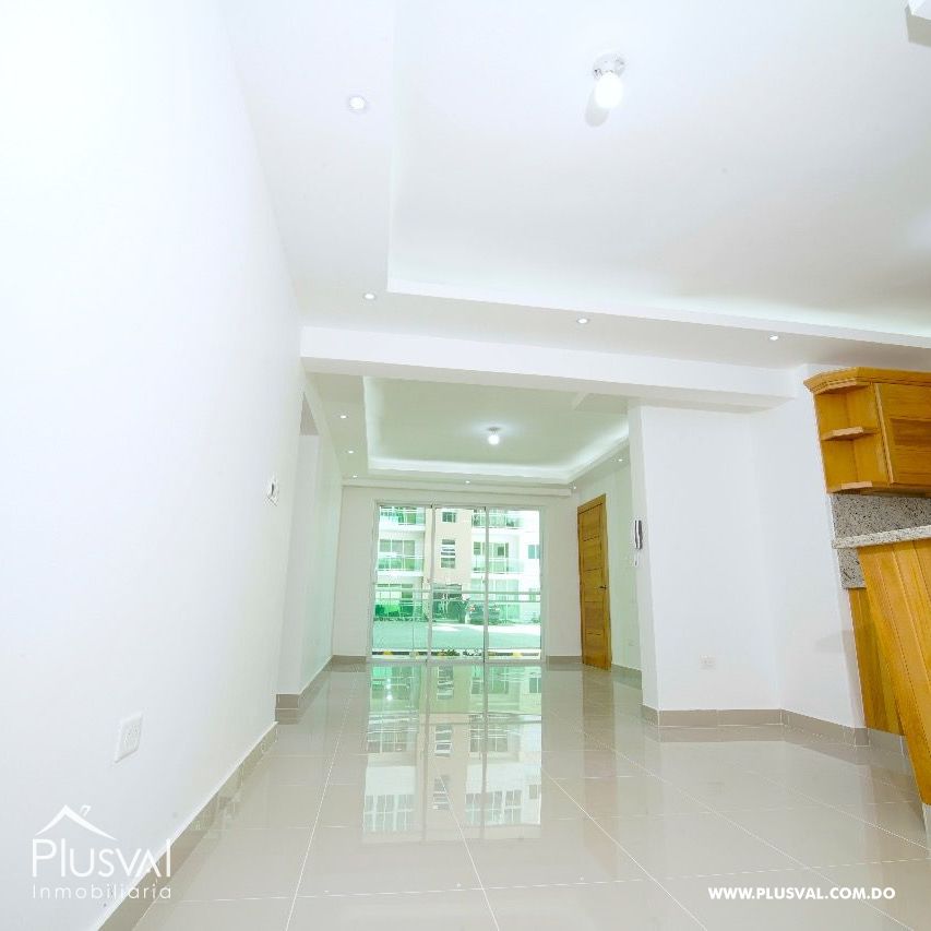 Amplio apartamento en venta, listo para estrenar 233696