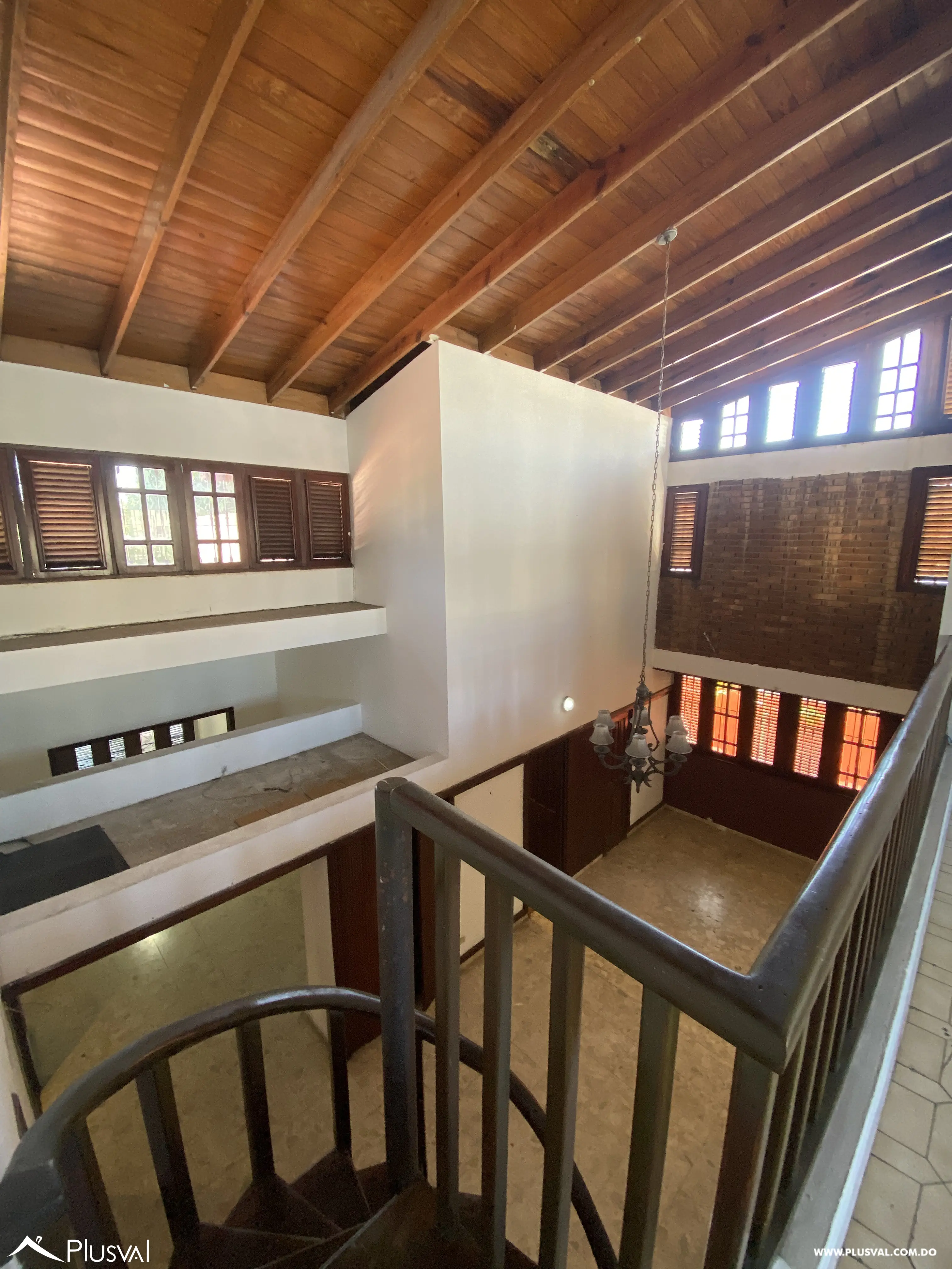 Casa de 5 Habitaciones en la Castellana, DN. 487856