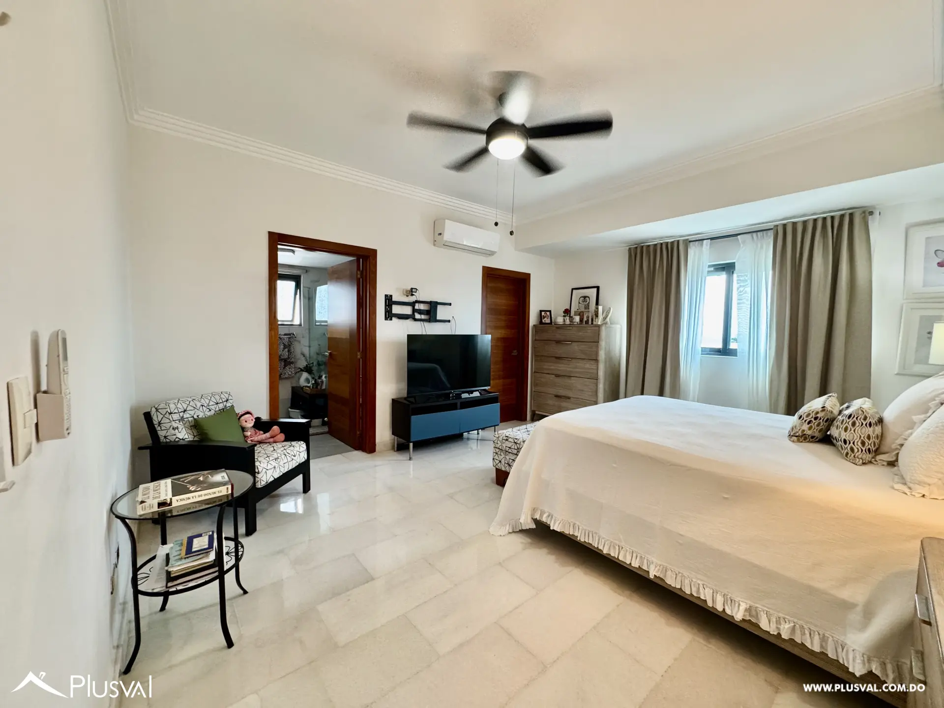 Vendo Maravilloso y Amplio Apartamento con Vista Mar en La Esperilla 490679