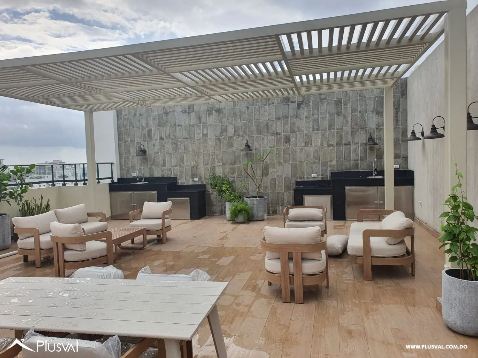 Apartamento en alquiler de 2 habitaciones en Evaristo Morales 497209