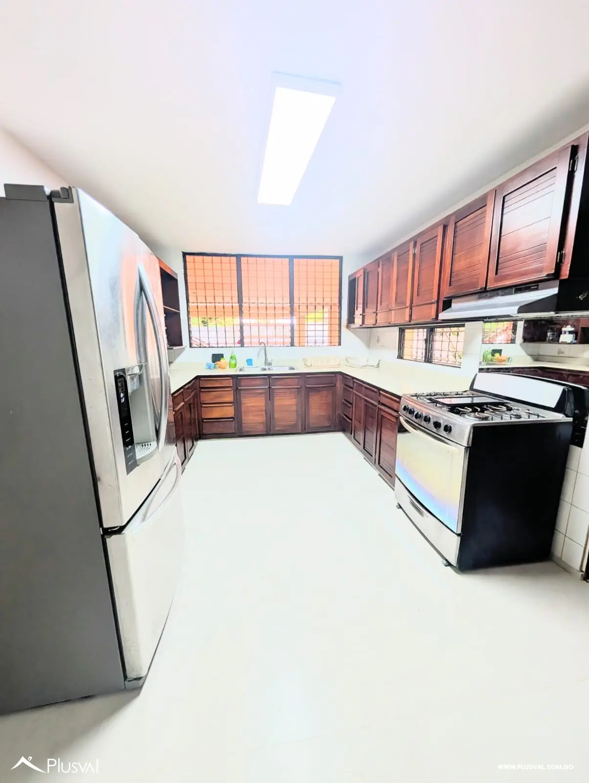 Casa en alquiler amueblada en Costa Caribe con gran patio y desconexión del ruido de la ciudad 514934