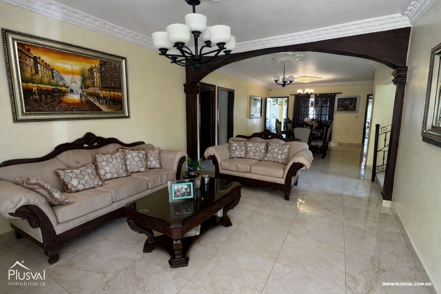 Casa de amplia con Piscina a 3 Minutos del Próximo City Center 498912