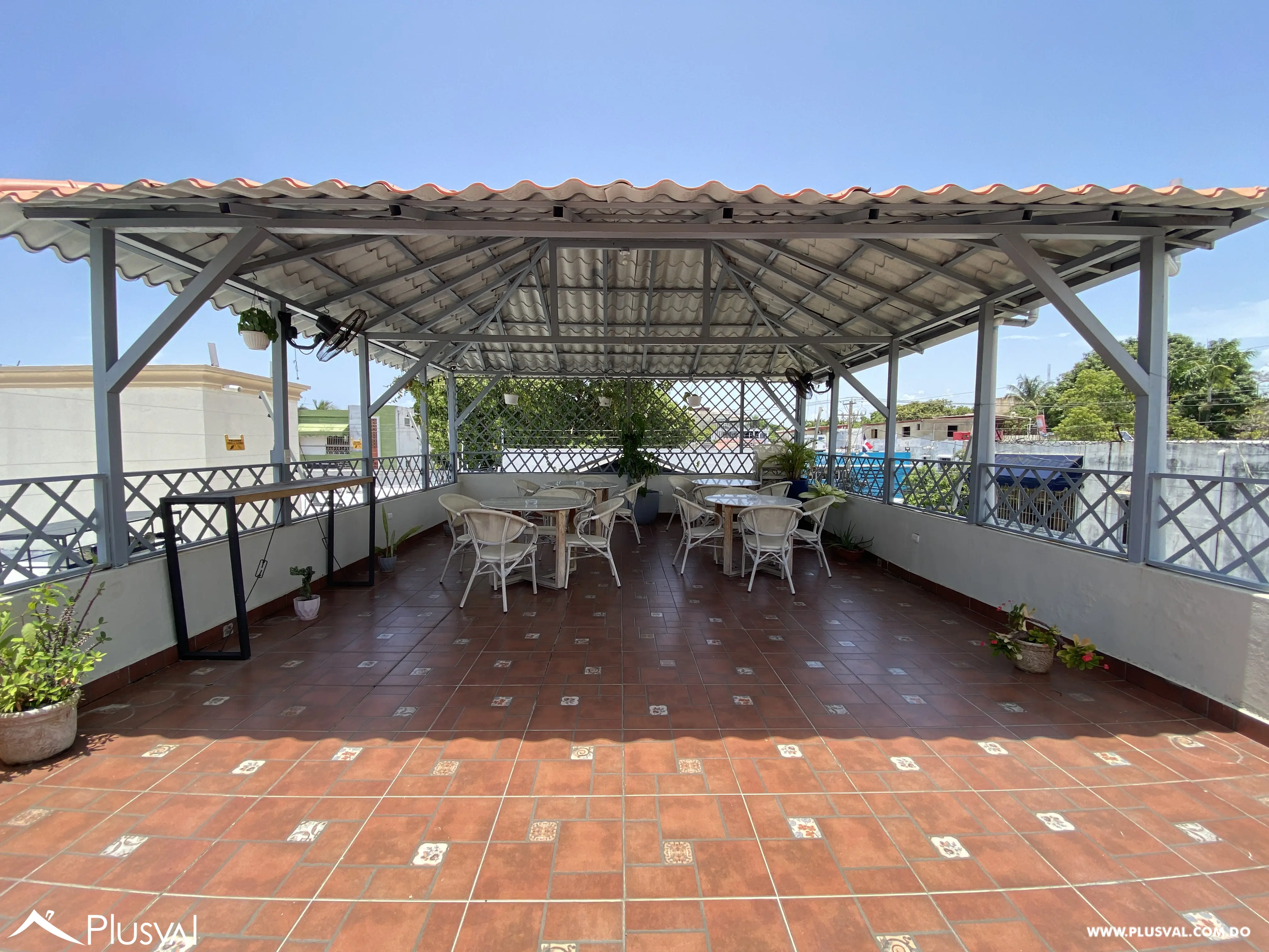 Hotel operativo en venta en Gazcue – ¡Inversión lista para producir! 453719
