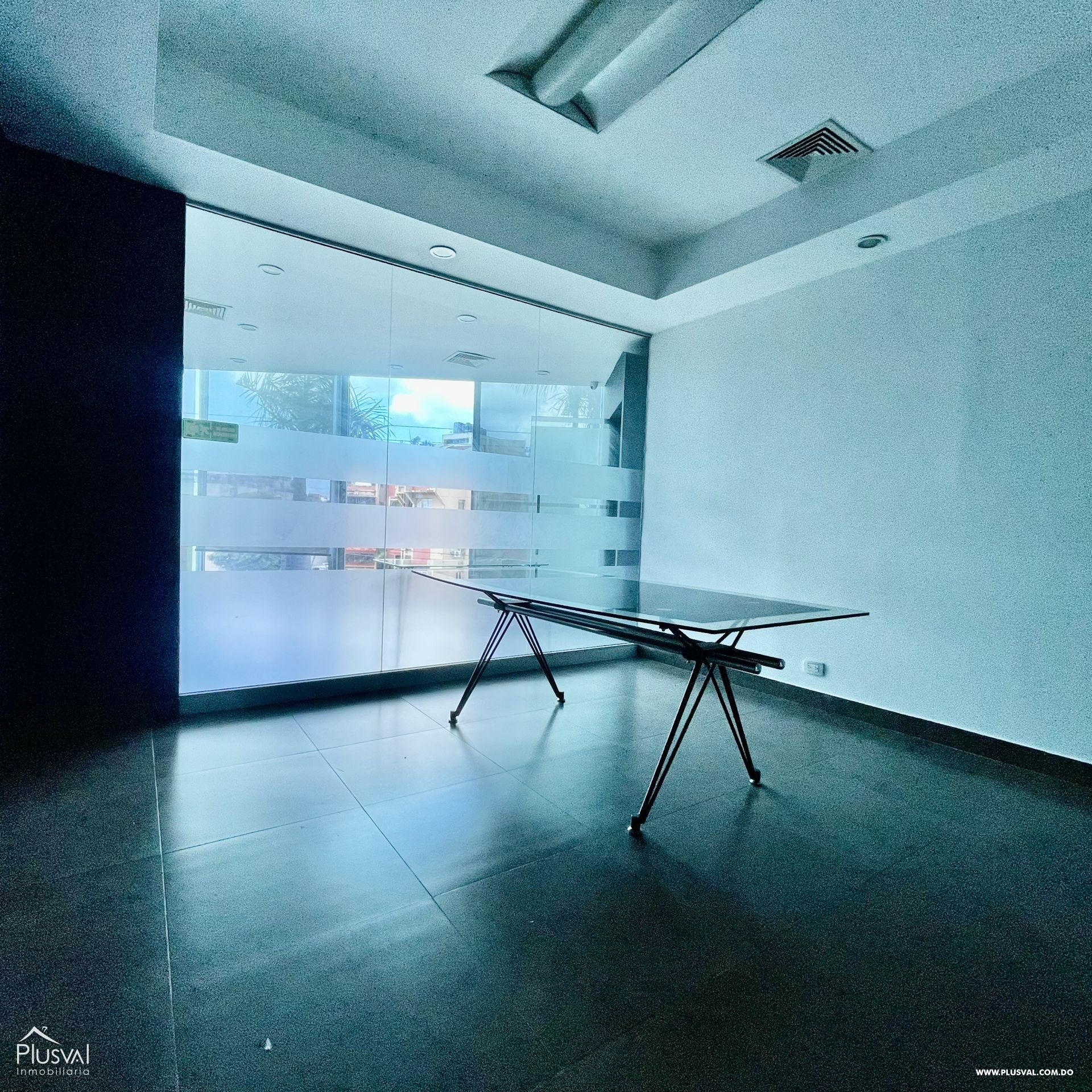 Local comercial en alquiler en Edificio Corporativo 436217