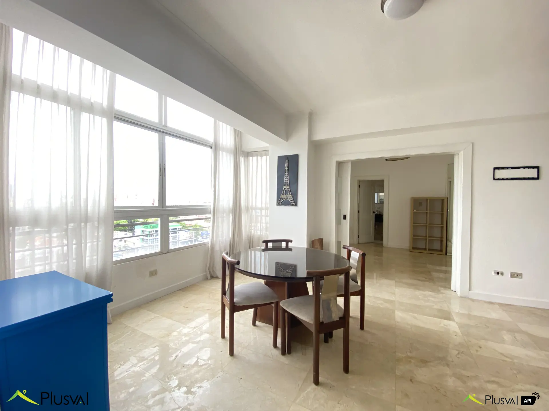 Vendo Excelente Apartamento en Evaristo Morales 452997