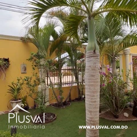 Casa en venta con Piscina en Altos de AH III 348580