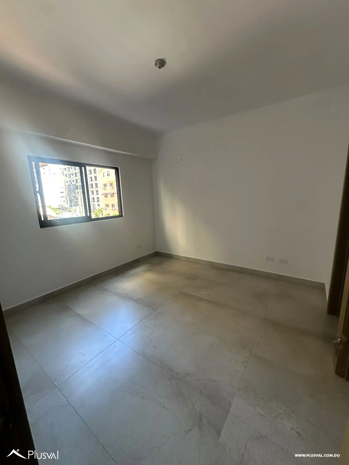 Apartamento Nuevo en la mejor zona de Evaristo Morales 525629