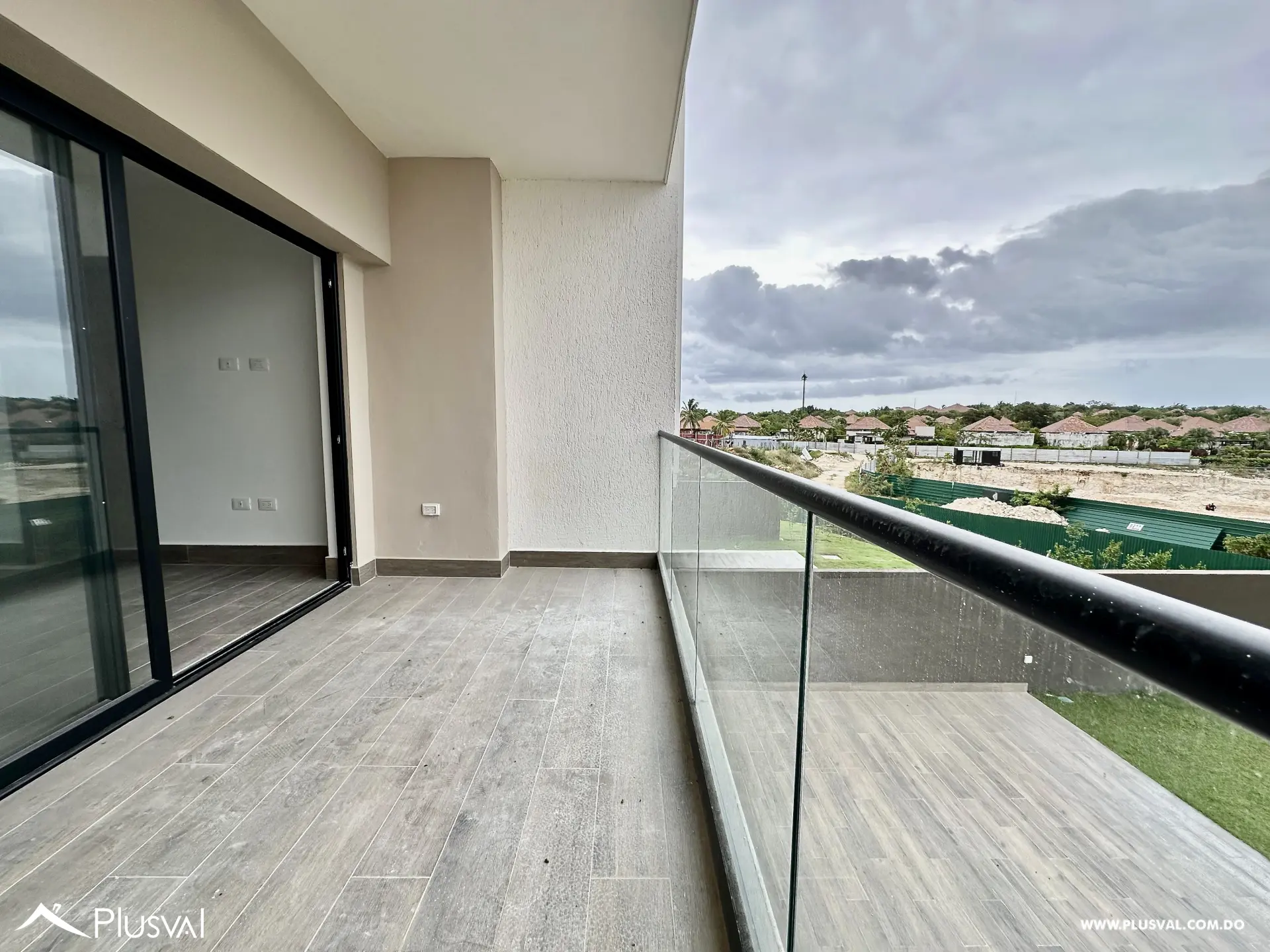 Apartamento con linea blanca en venta con finas terminaciones ,en Cap Cana. 460777