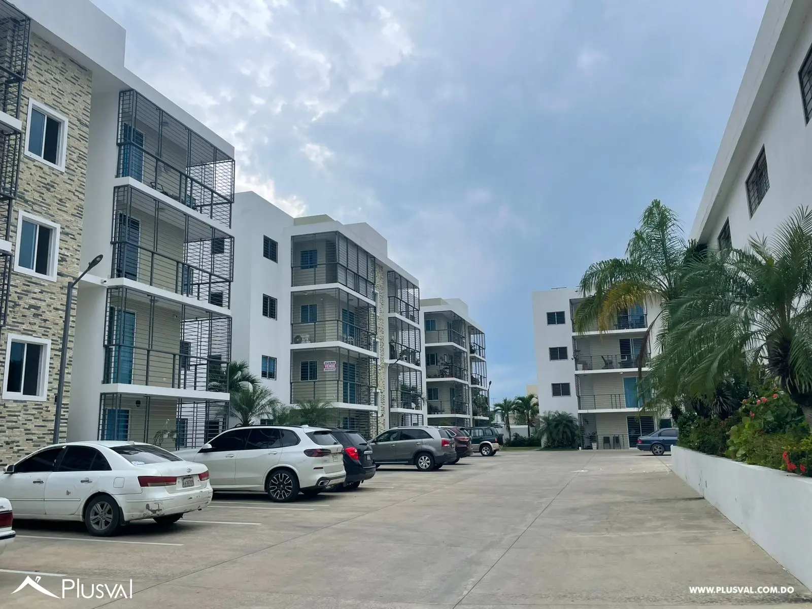 Apartamento en Segundo Nivel en Zona Céntrica de la Ciudad de Santiago 502725
