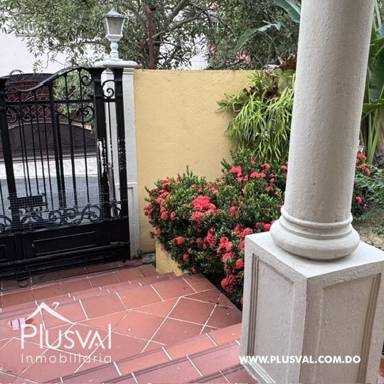 Casa de 2 niveles en El Ducado, sector Los Ríos 380309