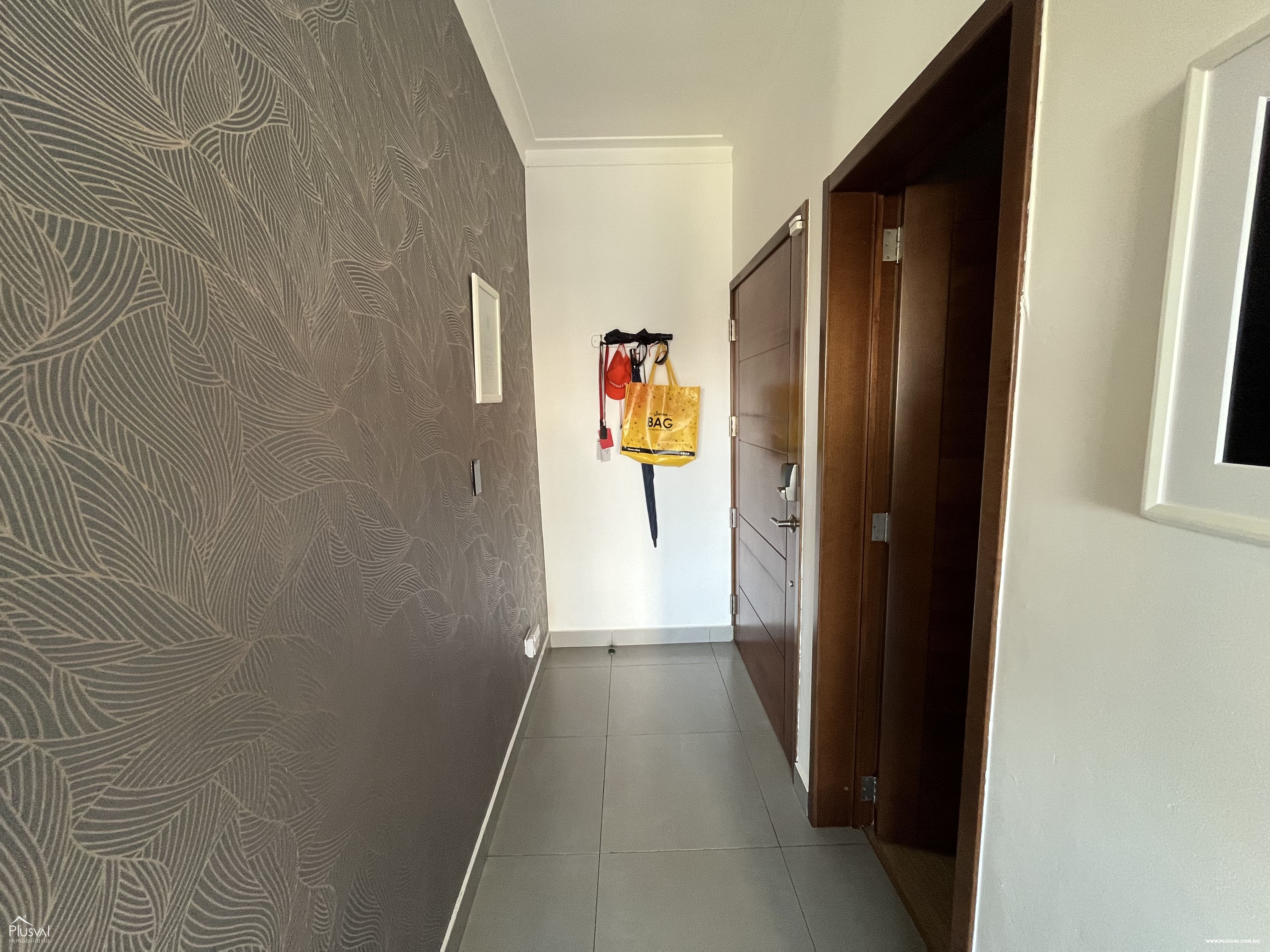 Amplio apartamento en el centro del sector de Serralles 327746