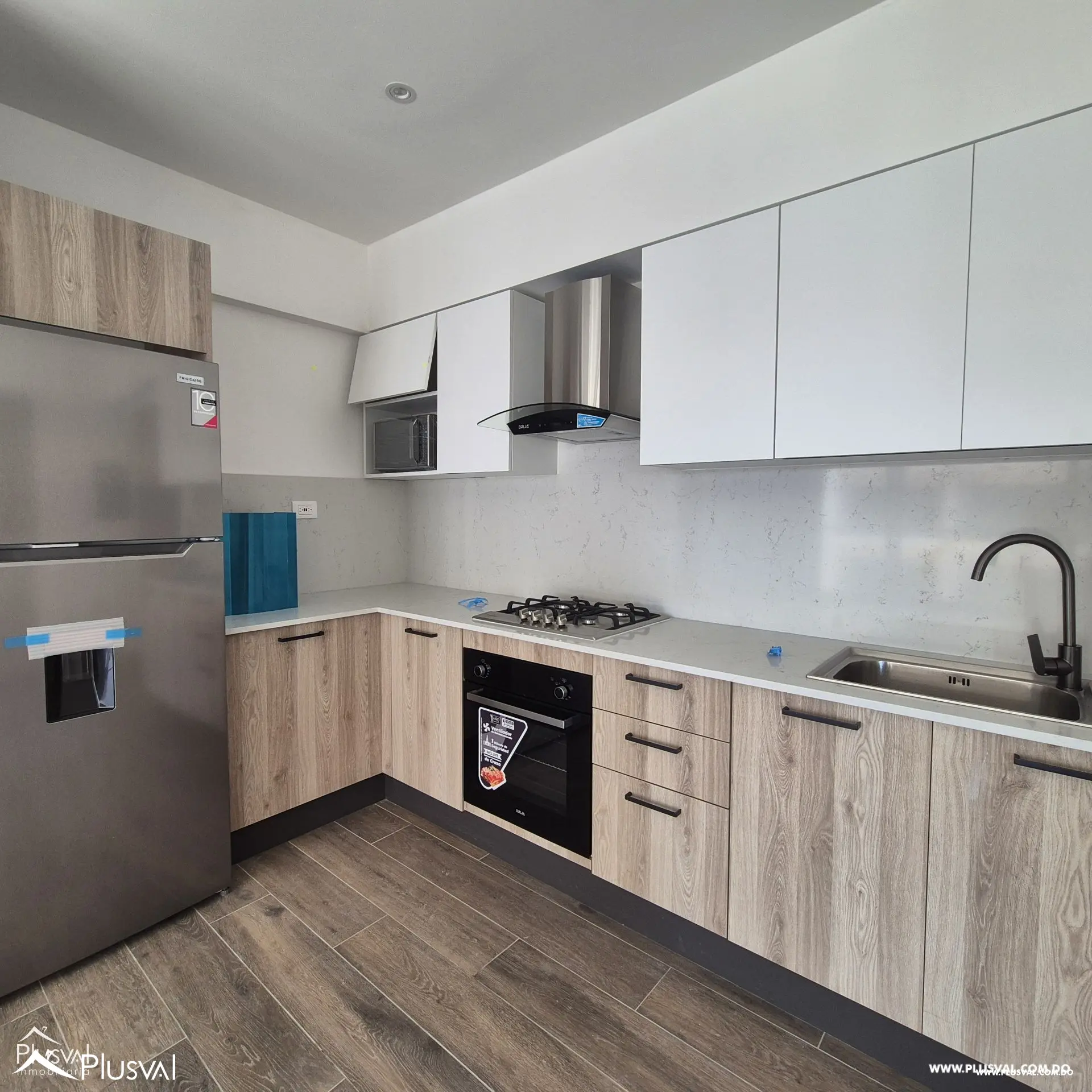 Apartamento con linea blanca en venta con finas terminaciones ,en Cap Cana. 460781