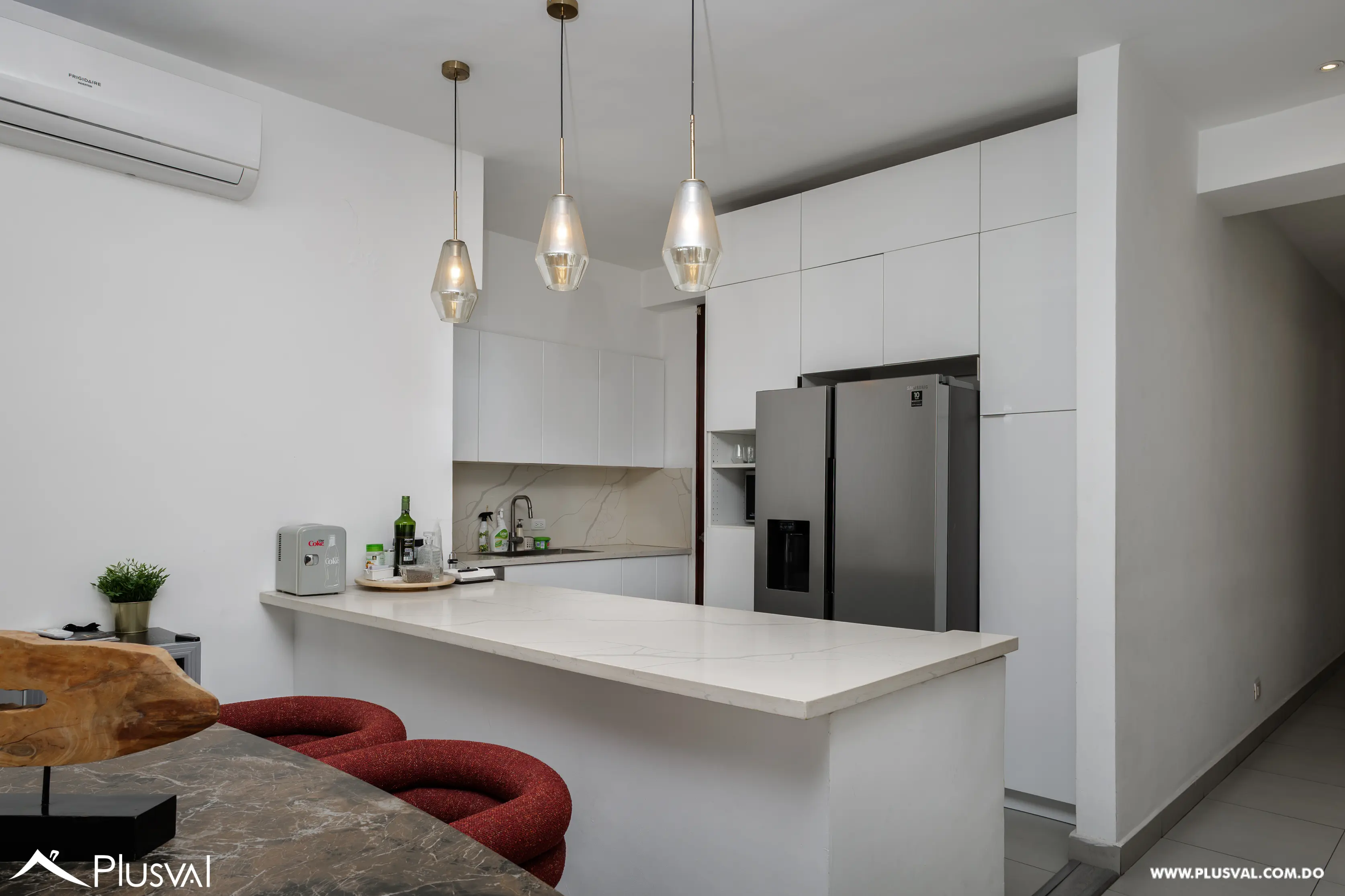 Bello apartamento en venta en Paraiso con  3 habitaciones + Estudio y Terraza 492958