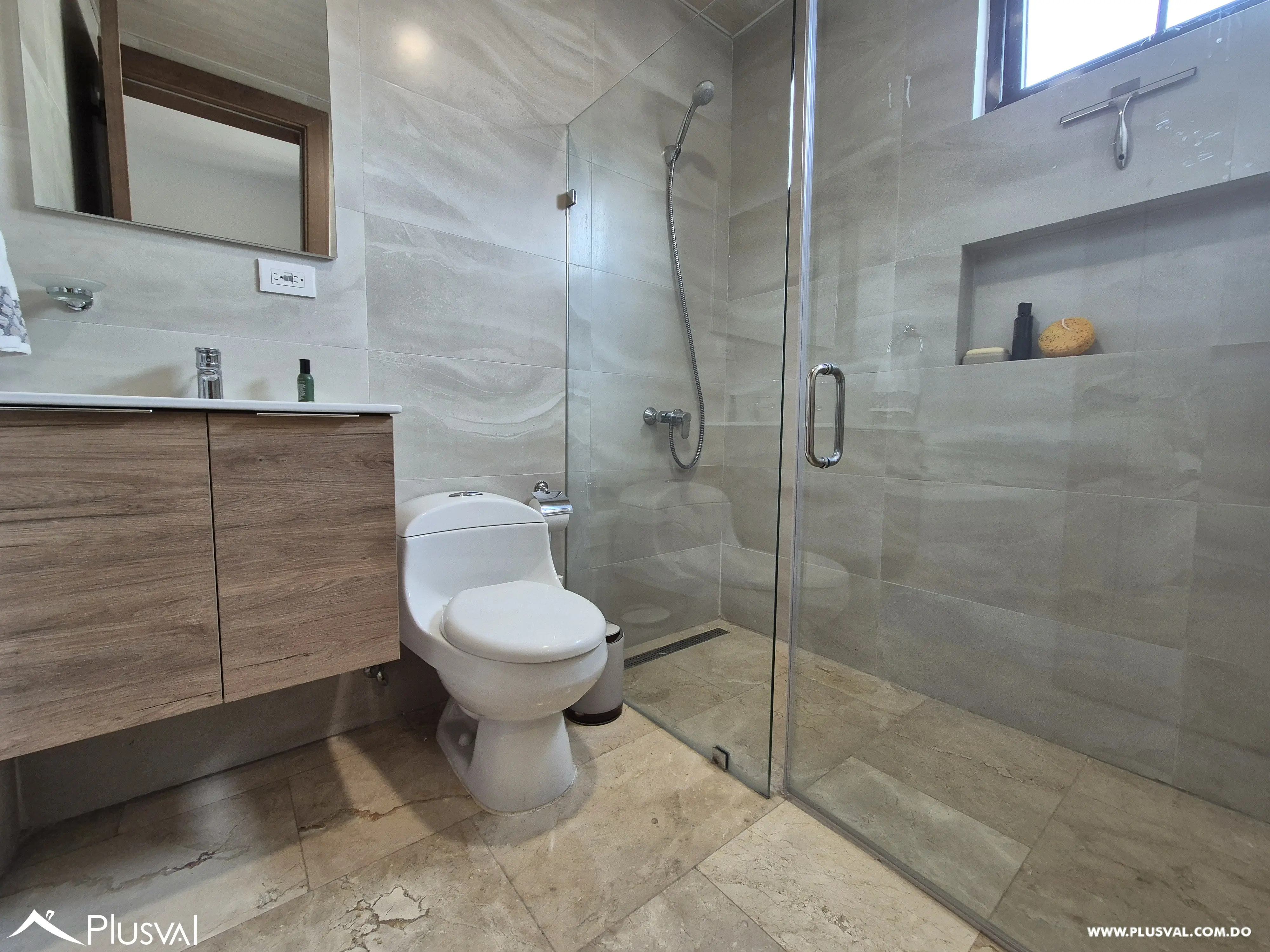 Hermoso apartamento en venta en Serralles 508244