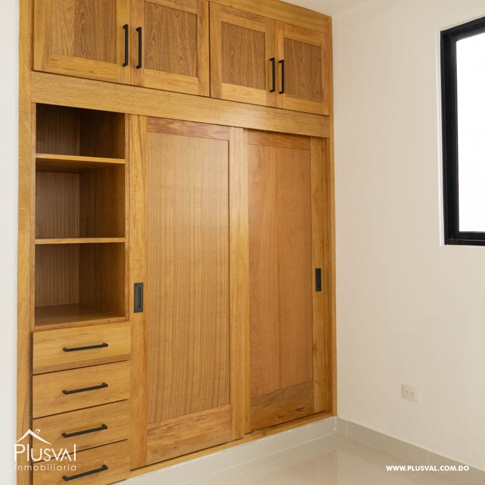 Apartamento en planos con patio privado, ubicado en zona residencial de Santiago, 371502