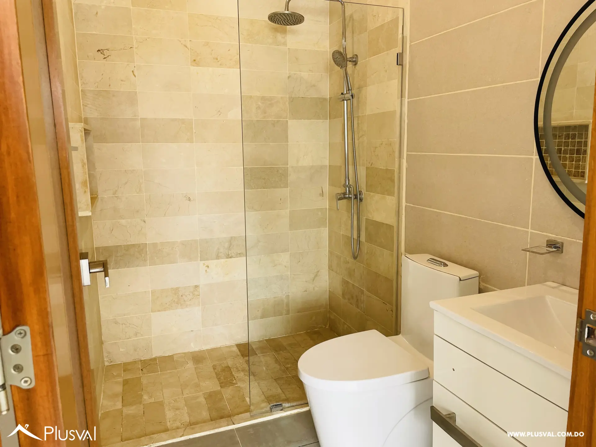 Alquiler De Apartamento Con Linea Blanca En Piantini / 1 Hab. / 1 Parqueo 497486