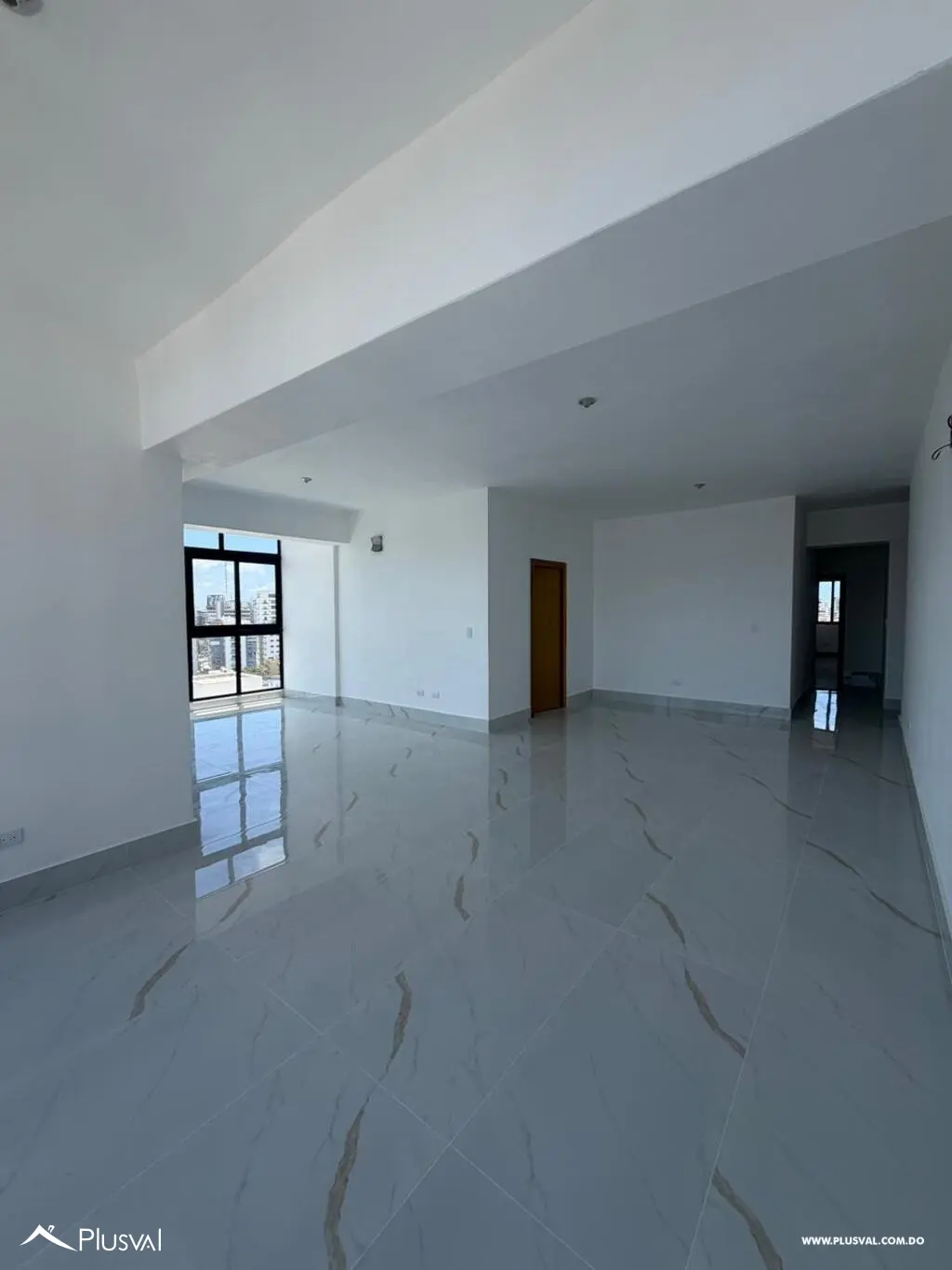 Apartamento en venta de 3 habitaciones en Serralles 507365