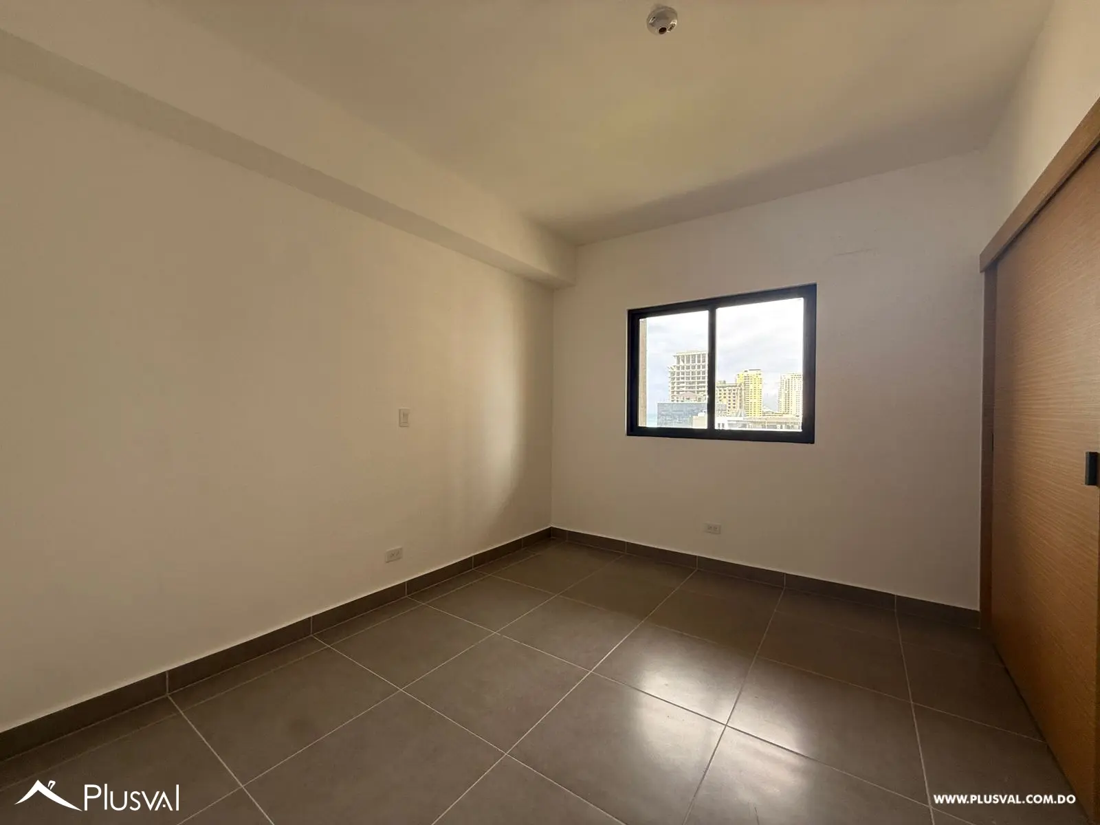 Apartamento en venta en Gazcue de 3 habitaciones con vista al mar 519875