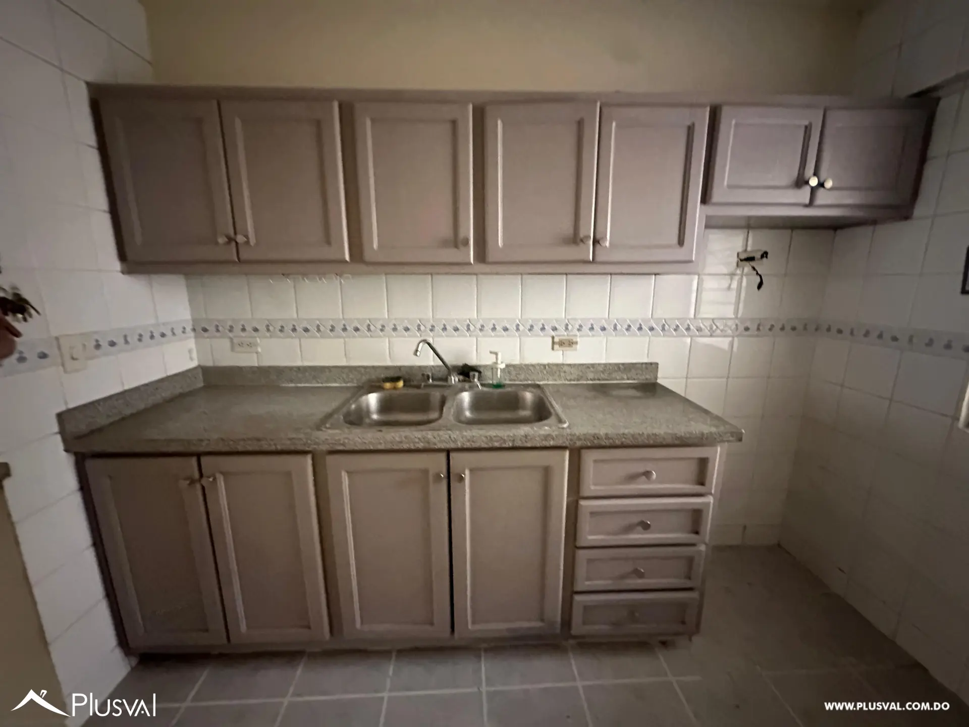 Amplio apartamento en venta en el sector de Bella Vista 517786