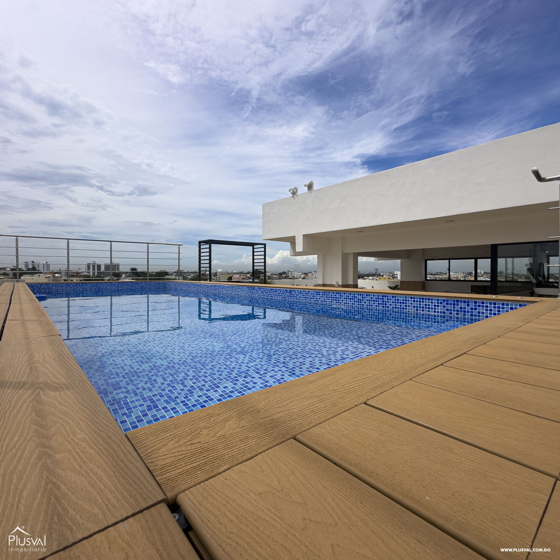 Apartamento a estrenar con terraza en venta en Los Rios 429664