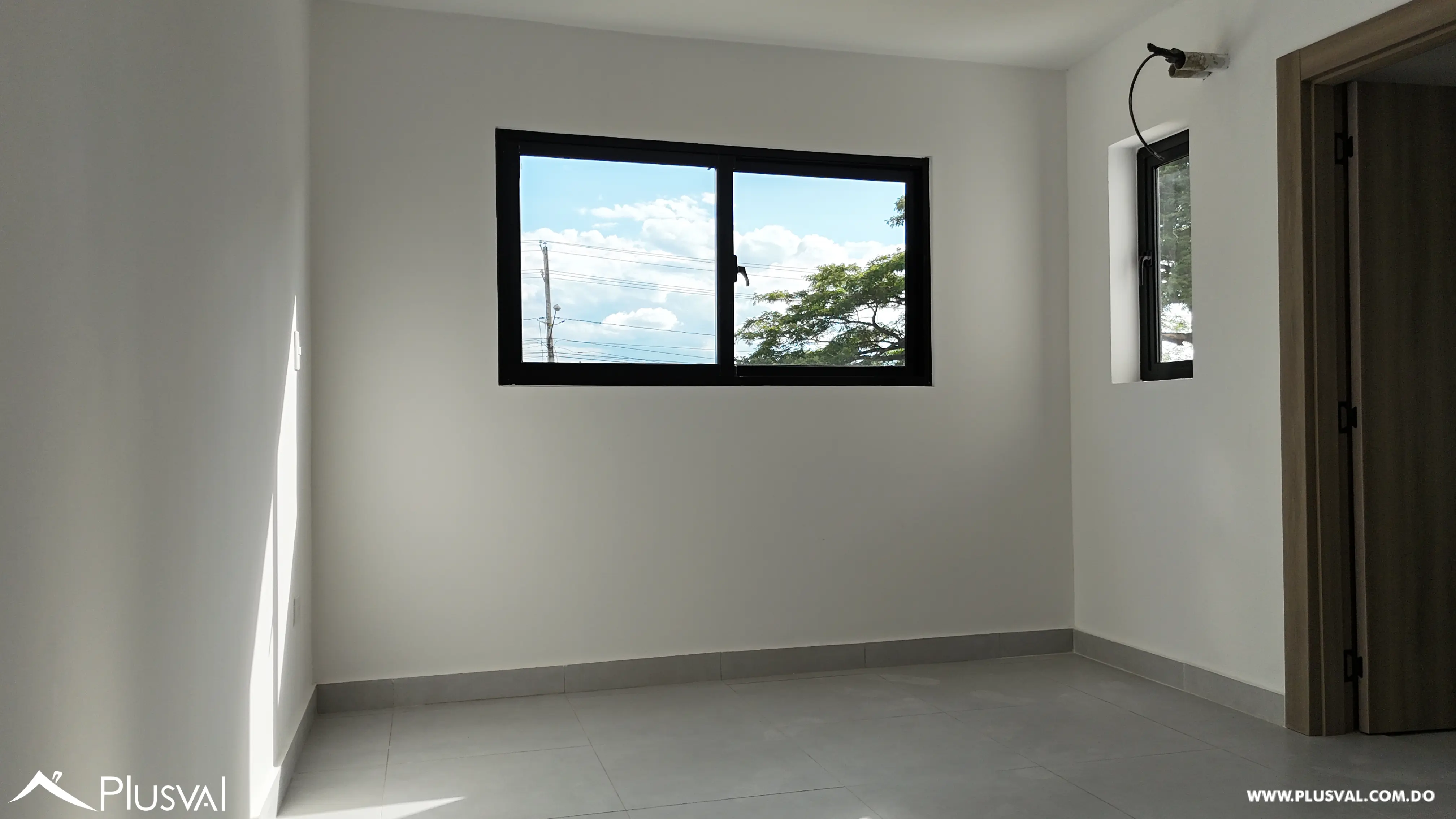 "Exclusivo apartamento con piscina: ¡Vive el lujo y la comodidad! 478475