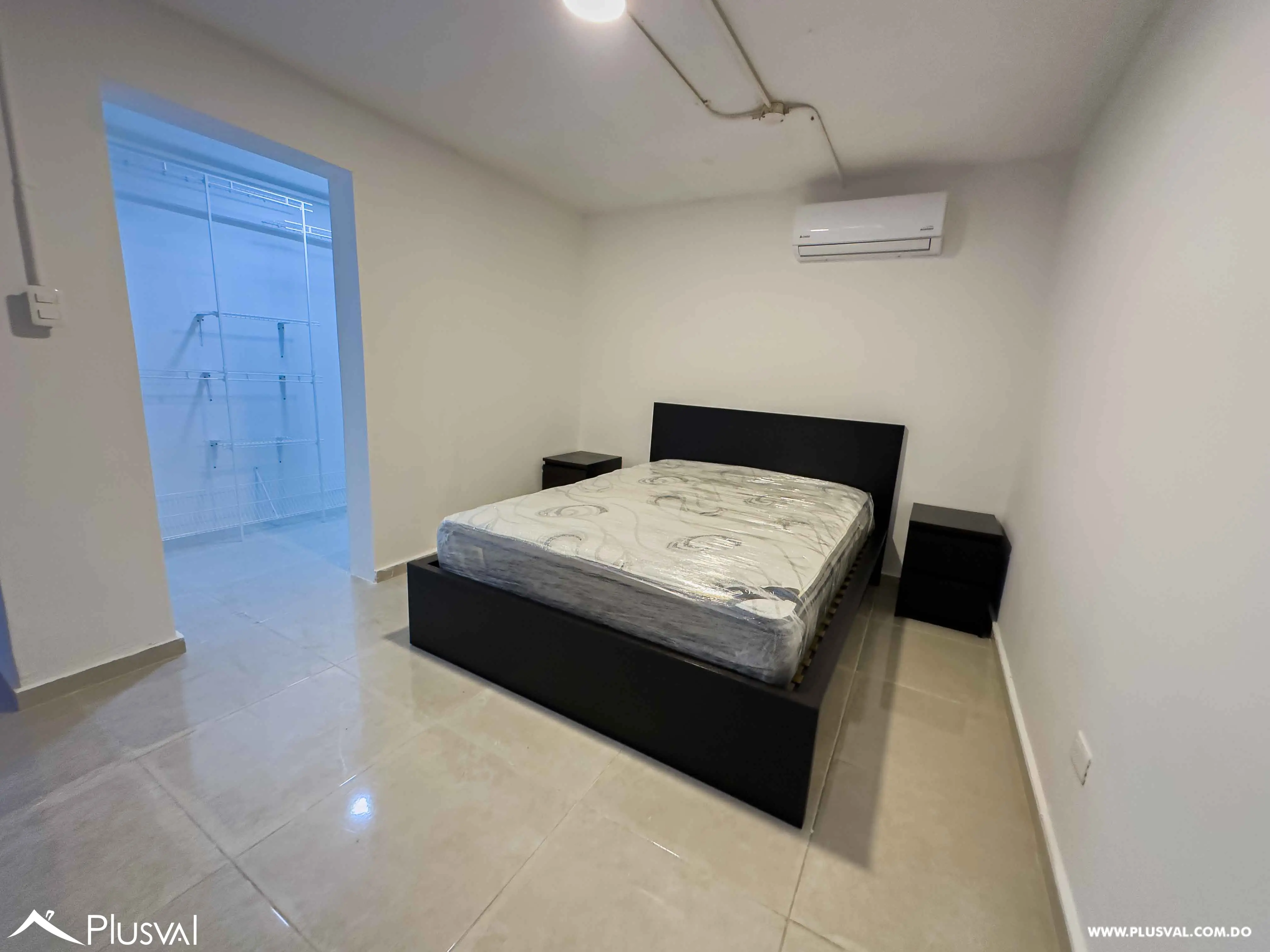 Apartamento en Alquiler en Urb Fernandez 500110