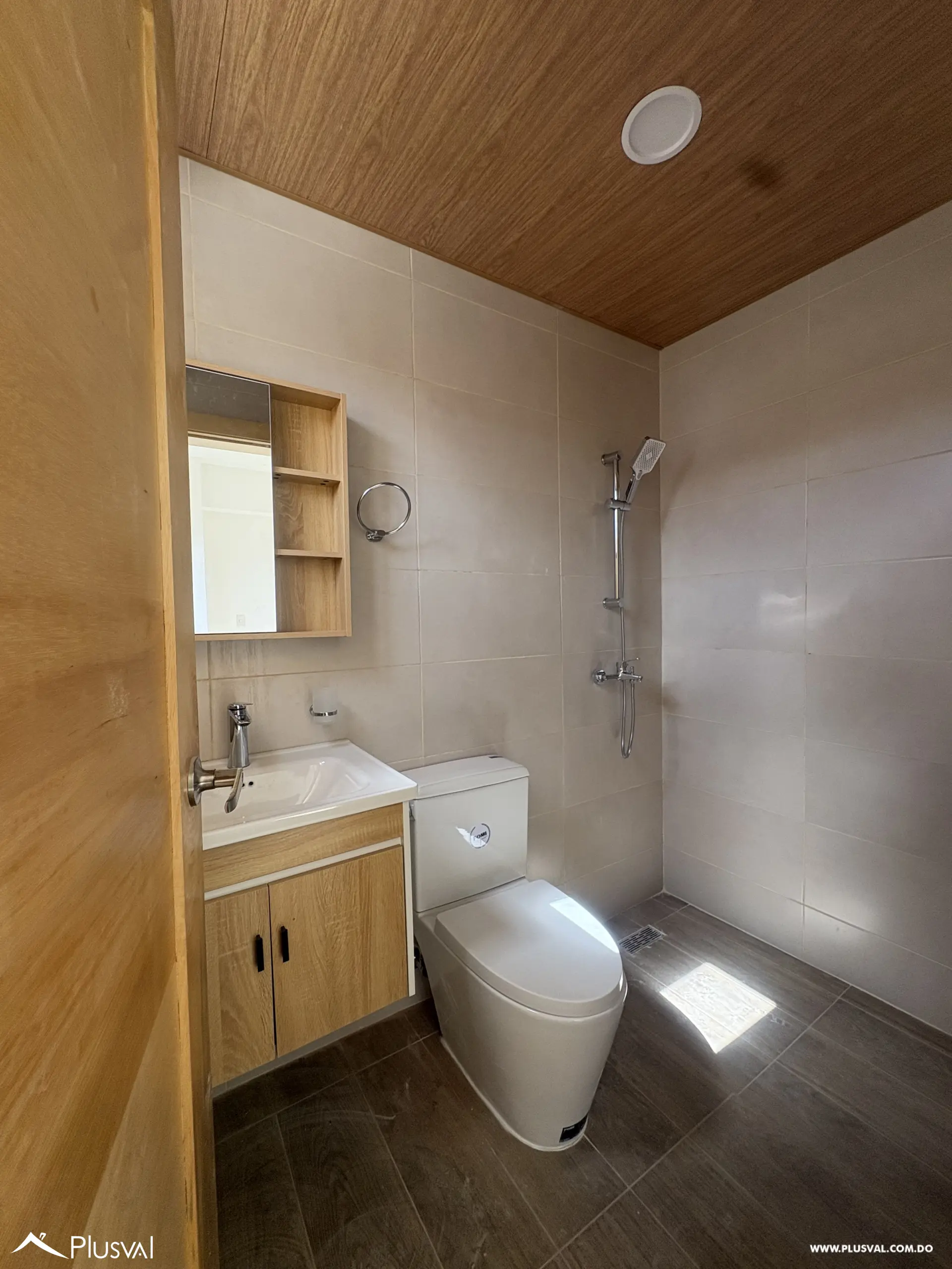 Vendo Proyecto de apartamentos en Arroyo Hondo 506278