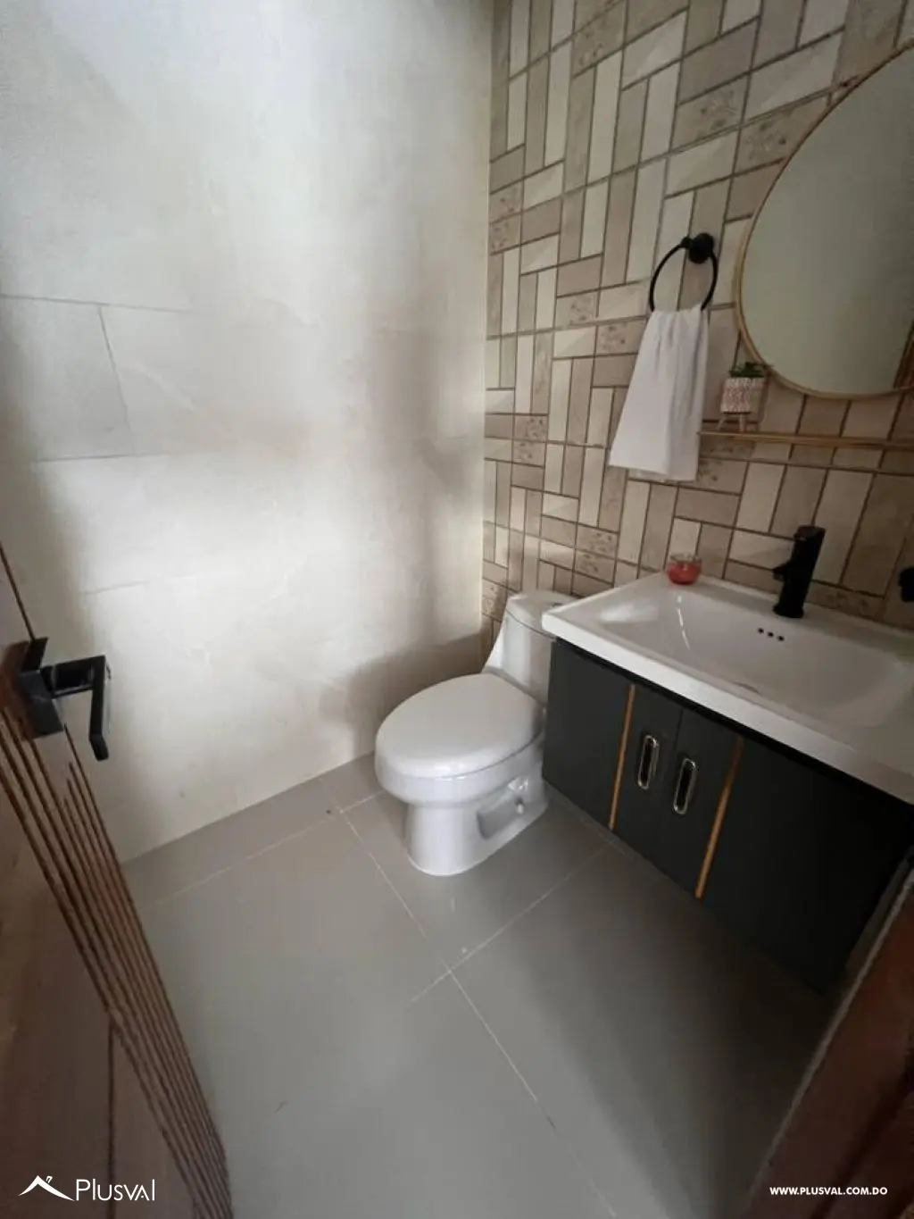 Apartamento en venta en Evaristo Morales 517749