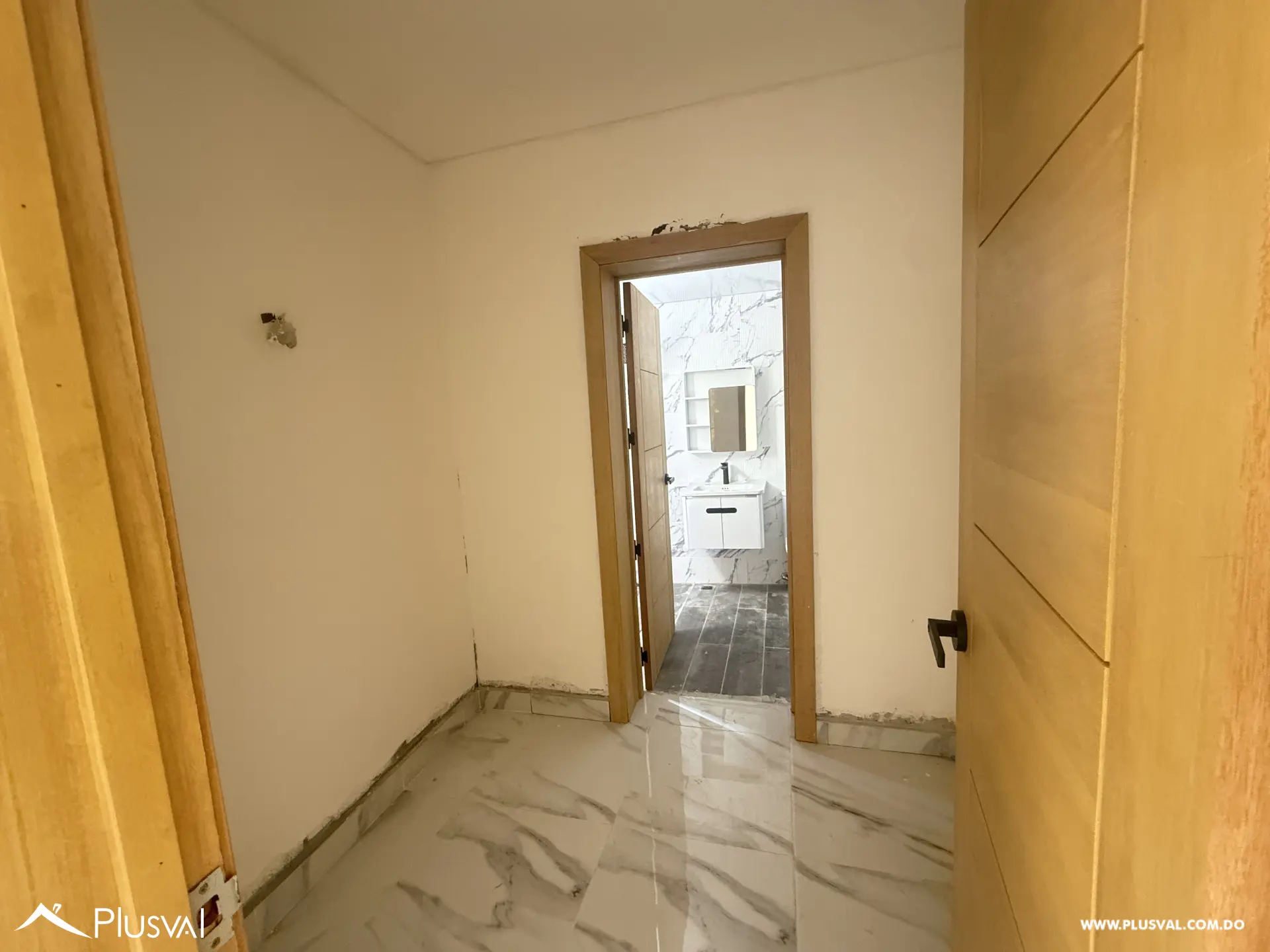Residencial en Santo Domingo Este 510260