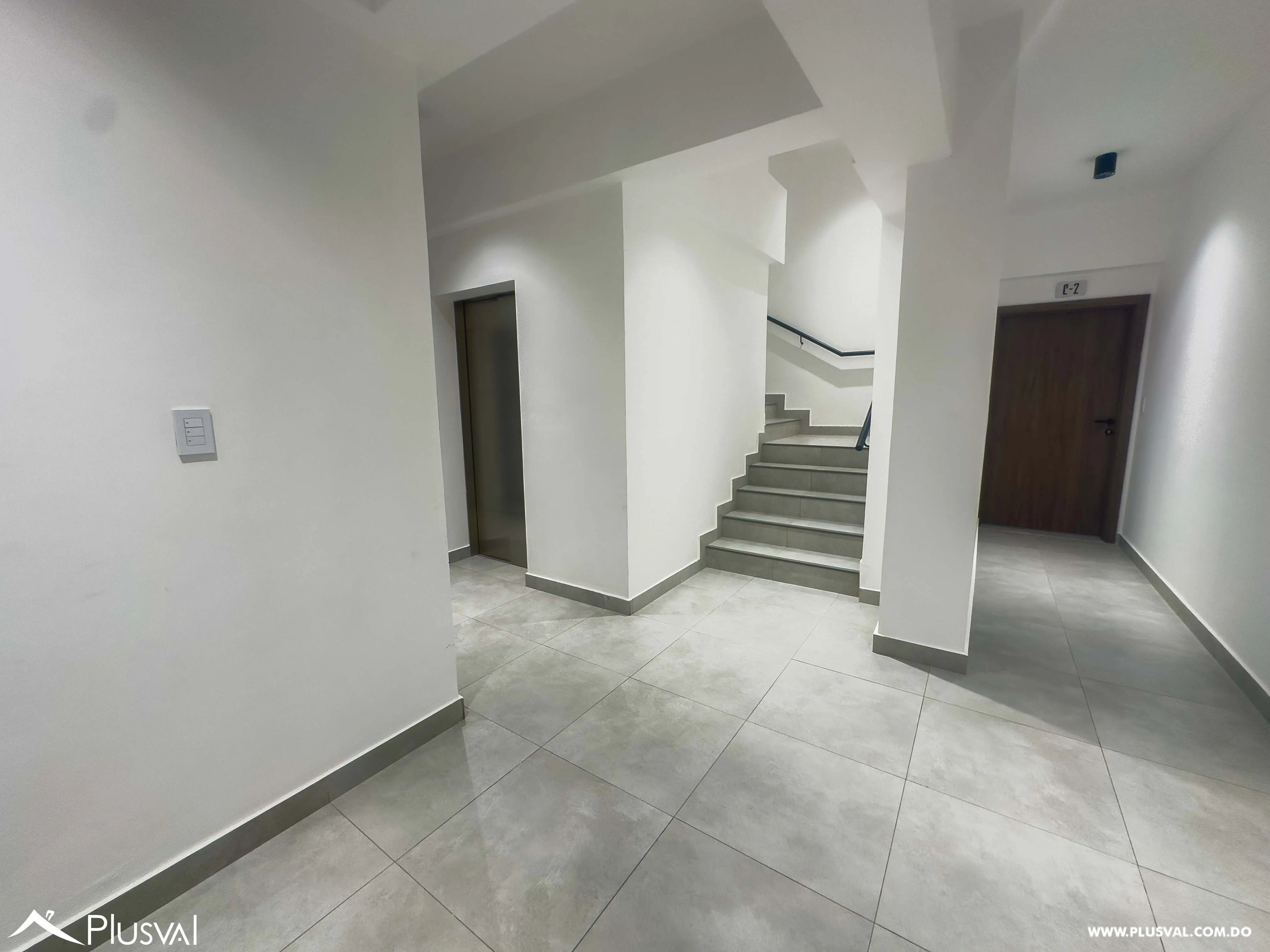 Apartamento en alquiler de 1 hab en Naco con linea blanca. 492639